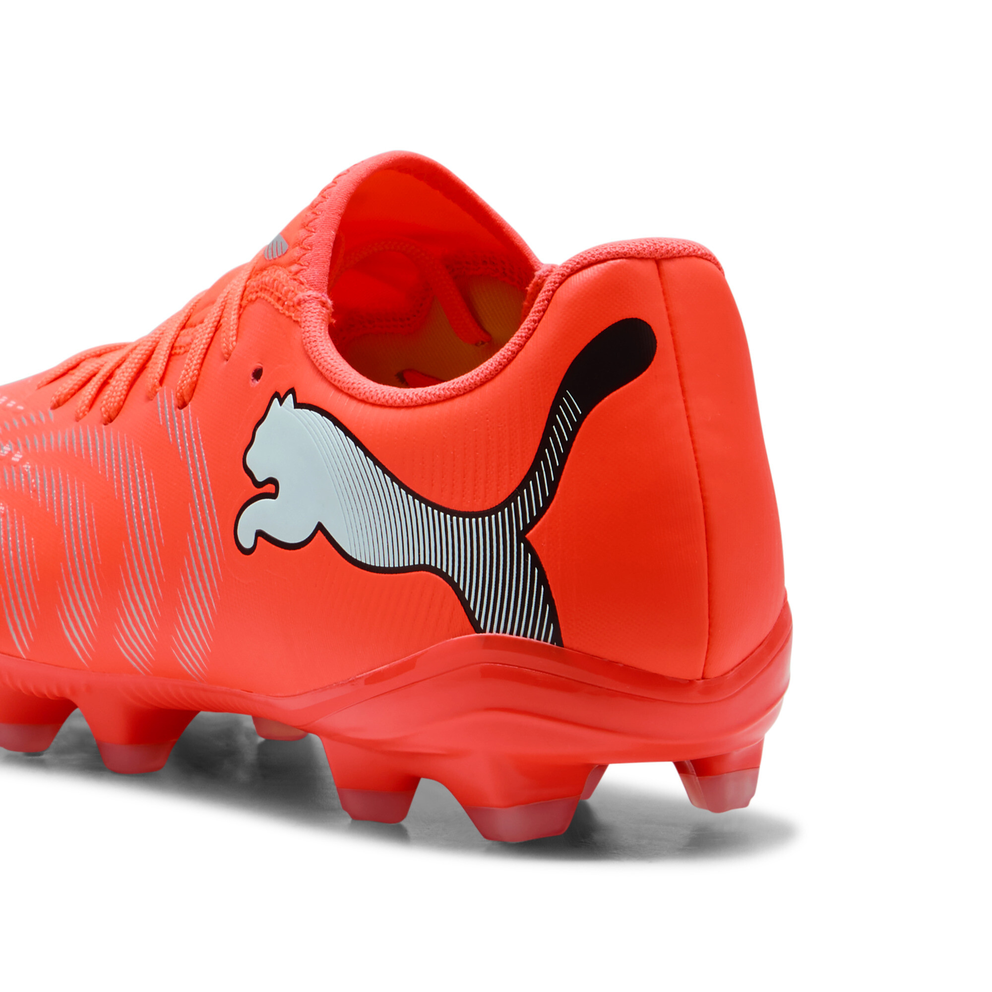 PUMA FUTURE 9 PLAY FG/AG uniseks voetbalschoenen, Zwart/Rood/Wit, Maat 47 thumbnail 5
