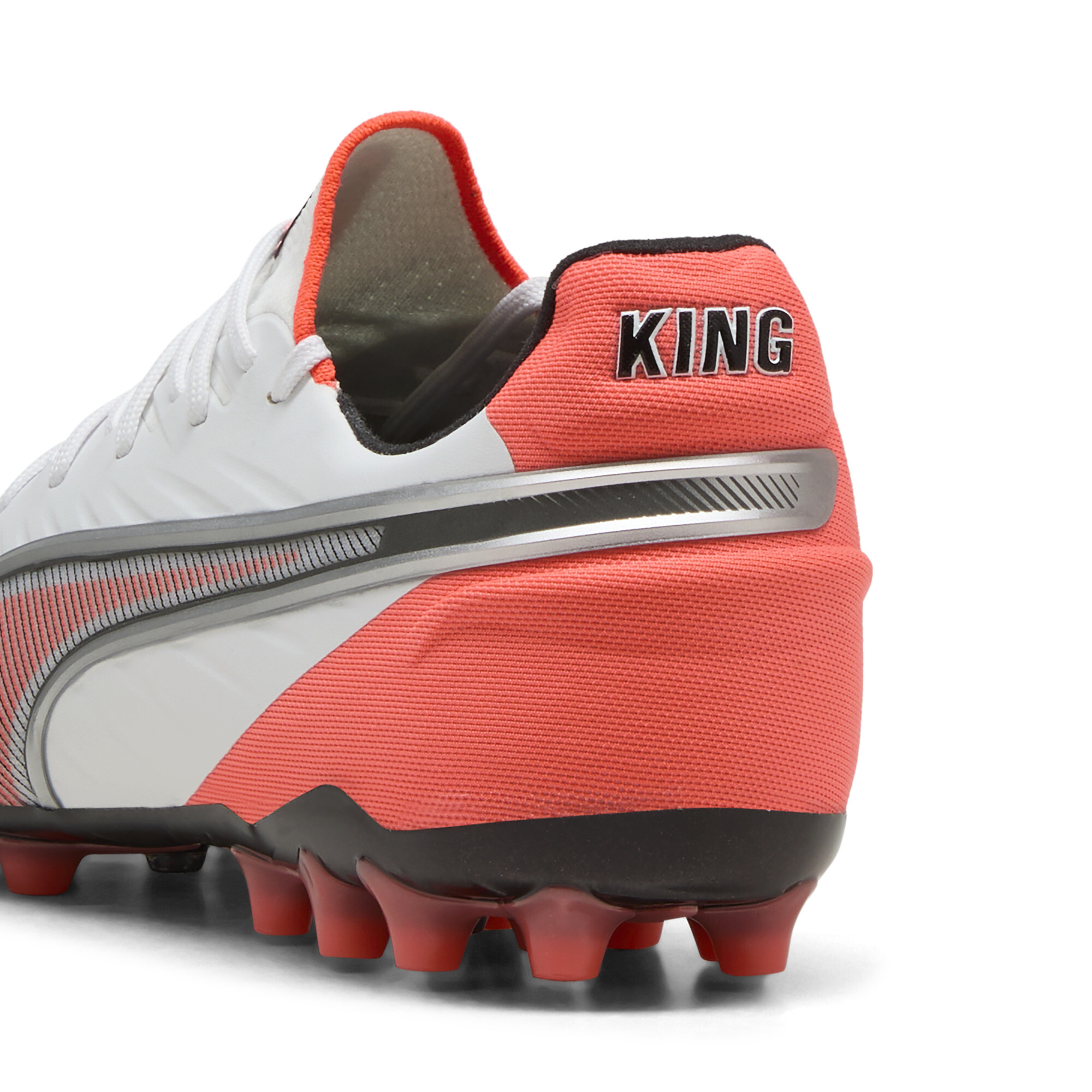 PUMA KING ULTIMATE MG uniseks voetbalschoenen, Rood/Wit/Zilver, Maat 44 thumbnail 5