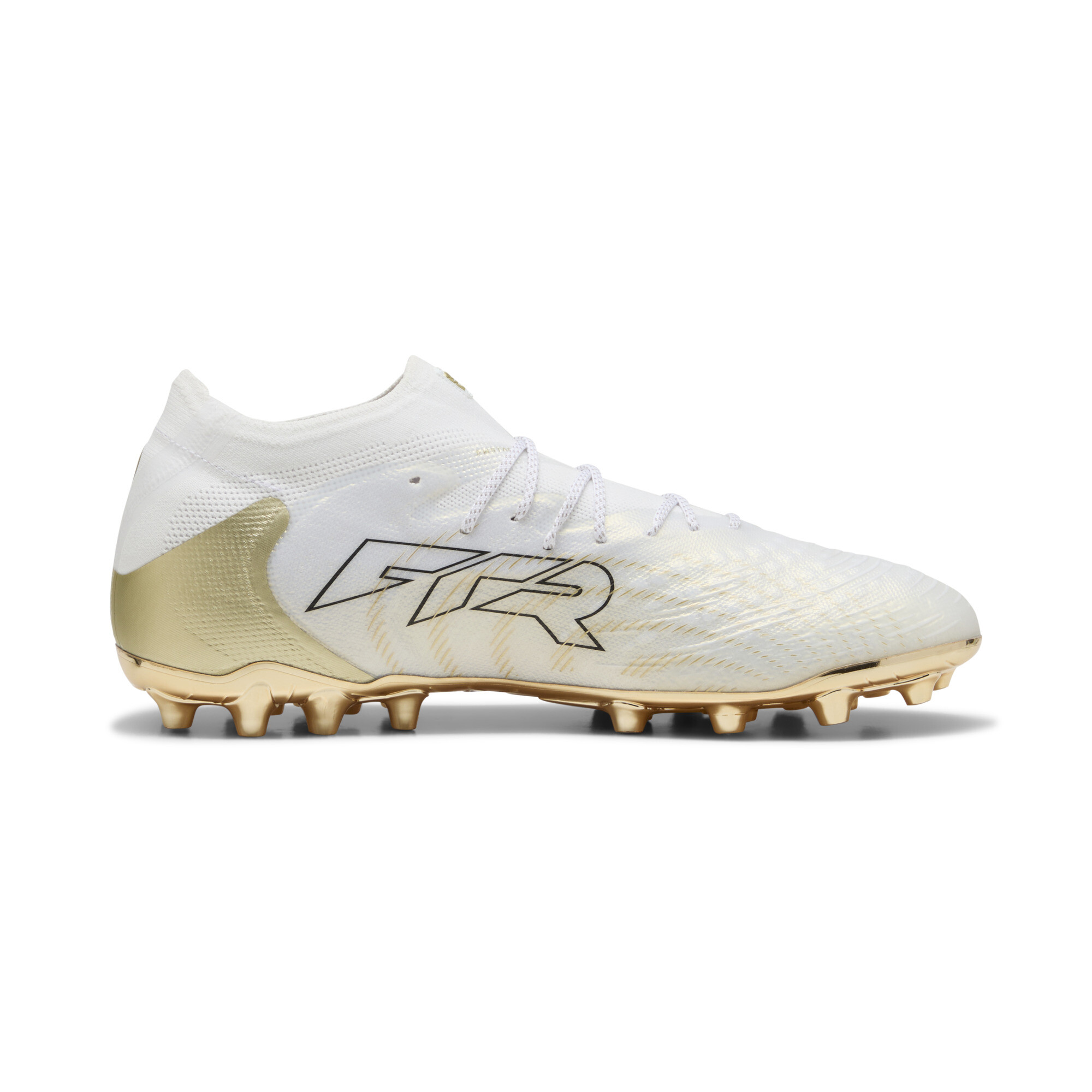 PUMA FUTURE 9 ULTIMATE MG uniseks voetbalschoenen, Zwart/Wit/Goud, Maat 46,5 thumbnail 3