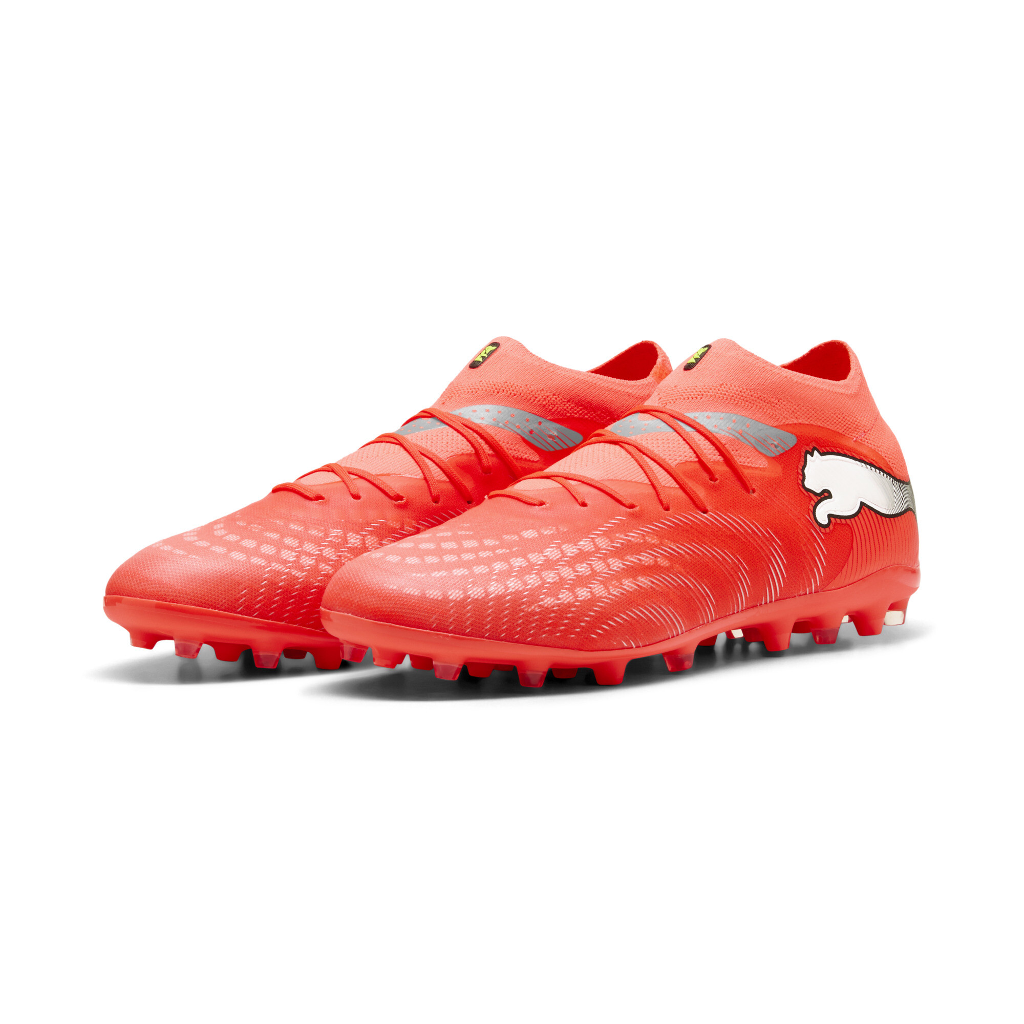 PUMA FUTURE 9 PRO MG uniseks voetbalschoenen, Zwart/Rood/Wit, Maat 46,5