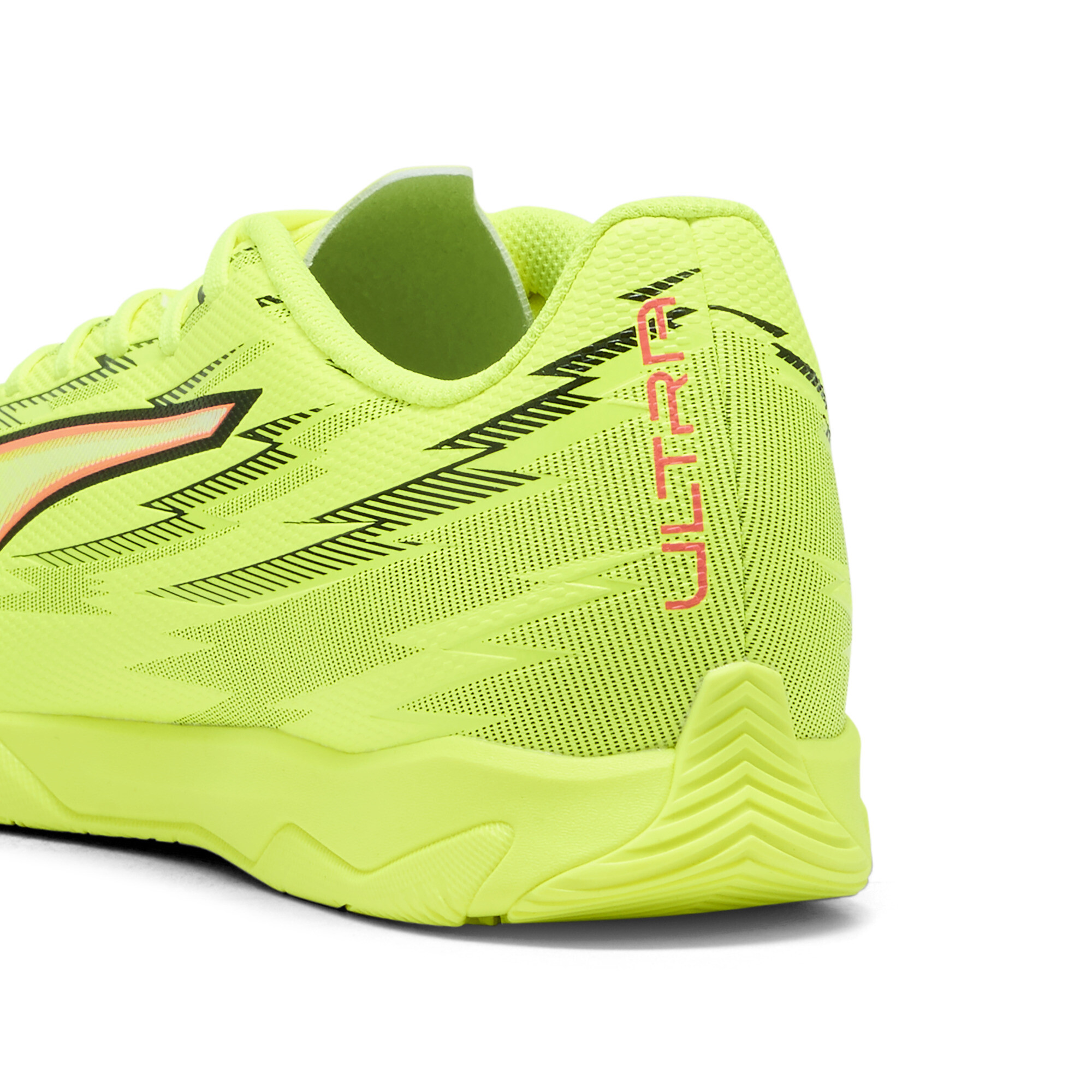 PUMA ULTRA 6 PLAY IT uniseks voetbalschoenen, Zwart/Rood/Geel, Maat 39 thumbnail 5