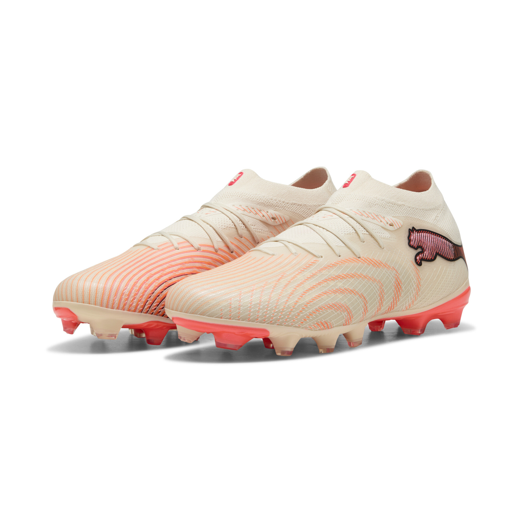 PUMA FUTURE 9 PRO FG/AG uniseks voetbalschoenen, Rood/Wit/Bruin, Maat 46