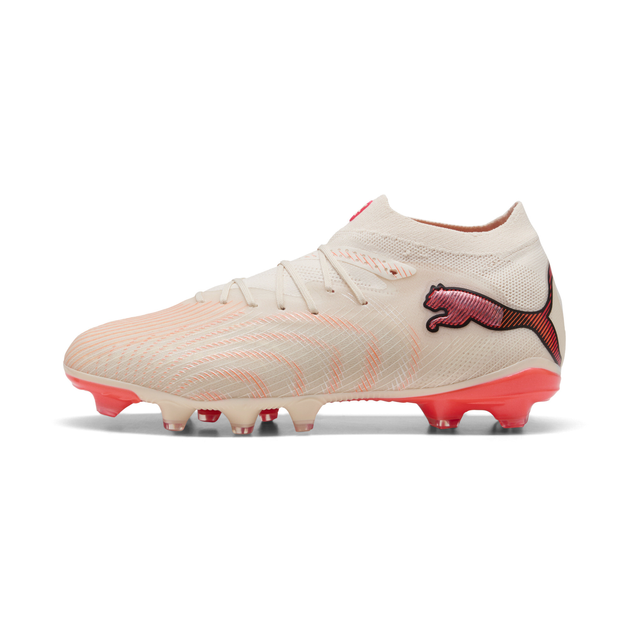 Chaussures de soccer à crampons pour terrain gazon ou tapis d'herbe synthétique FUTURE 9 PRO pour femmes, Beige, Adulte 8 | 109182_01