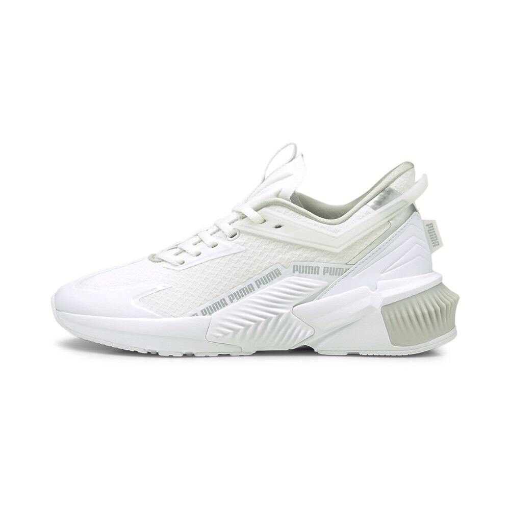 white puma training shoes