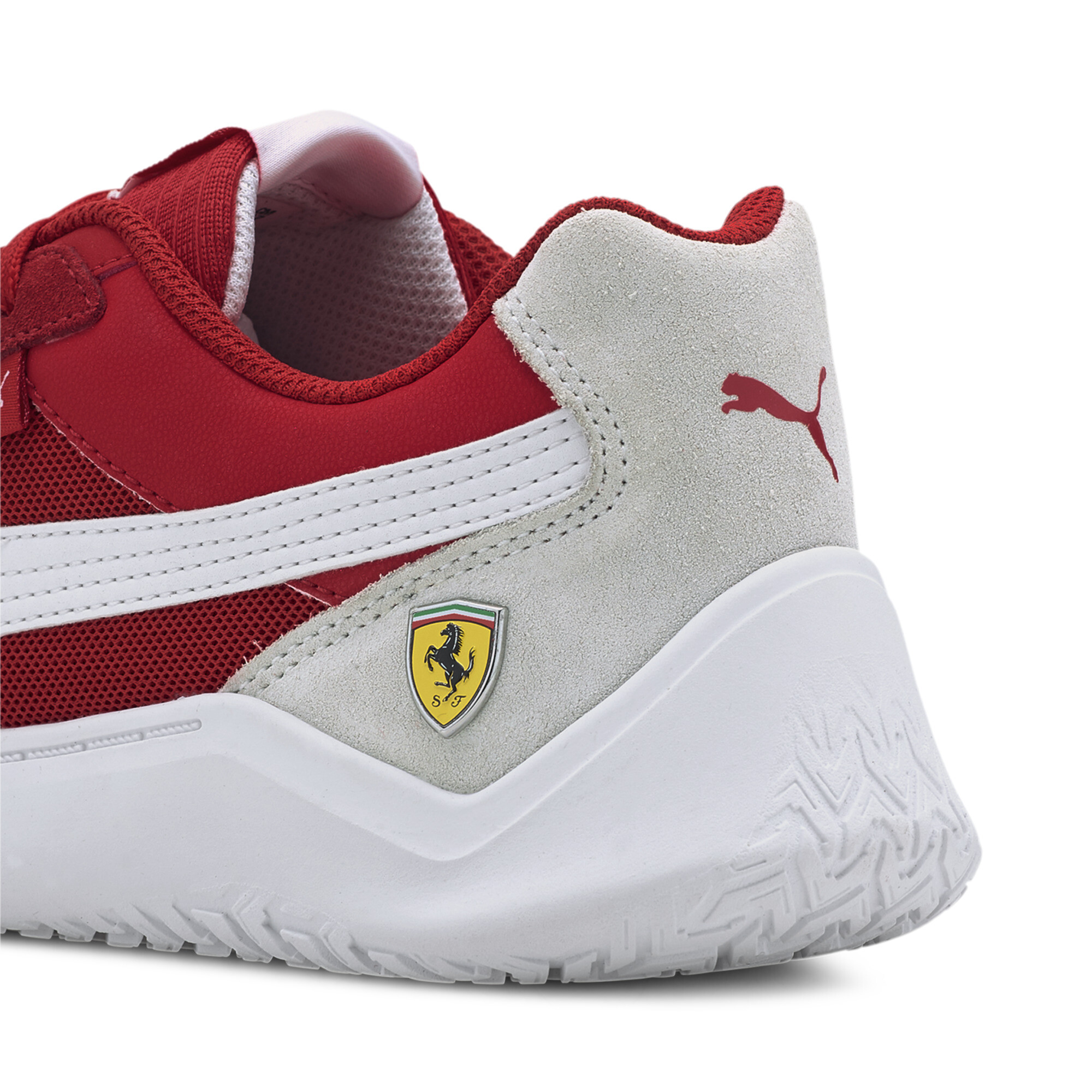 puma ferrari model