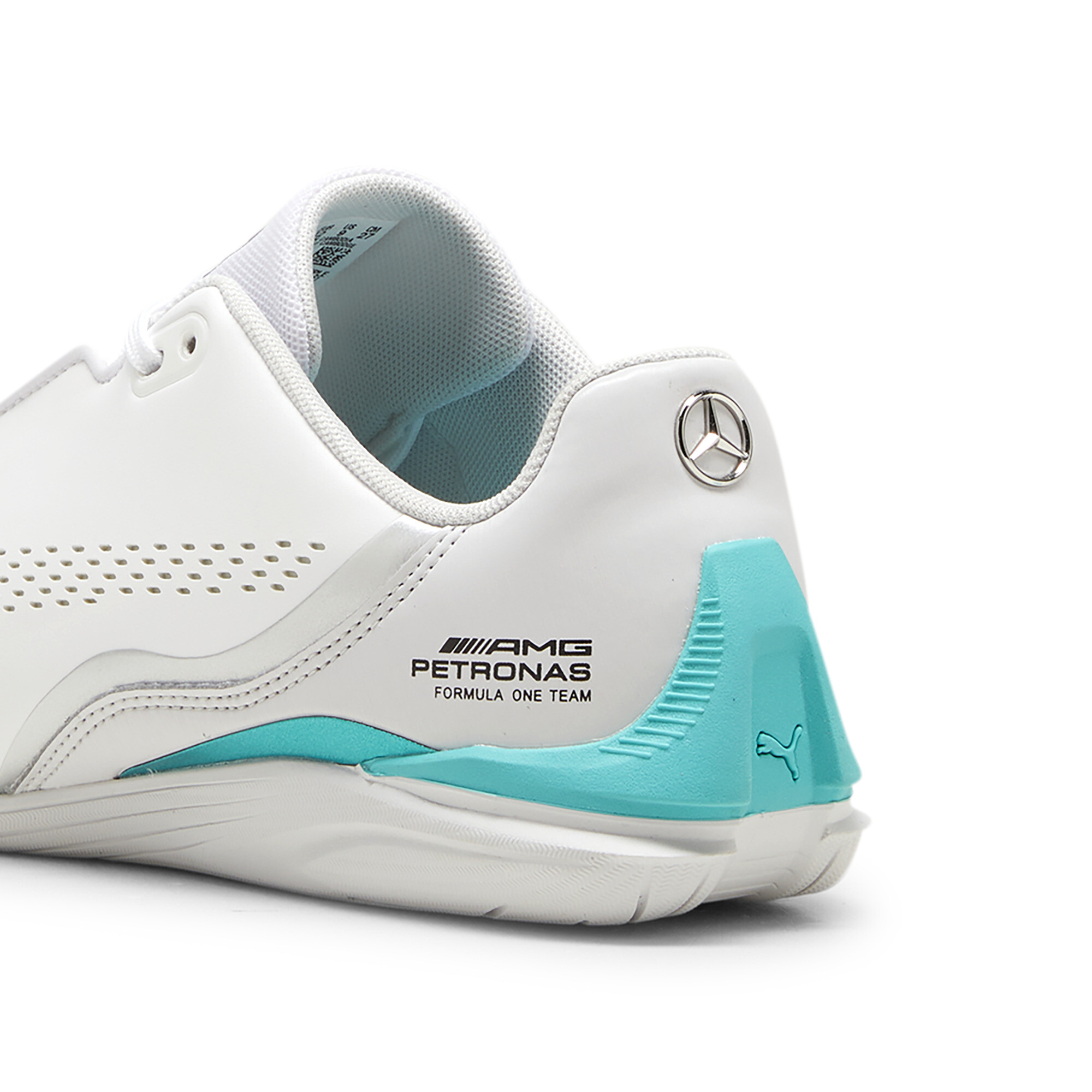 Men's PUMA Mercedes-AMG Petronas Formula 1® Drift Cat Decima Shoes In White, Size EU 40