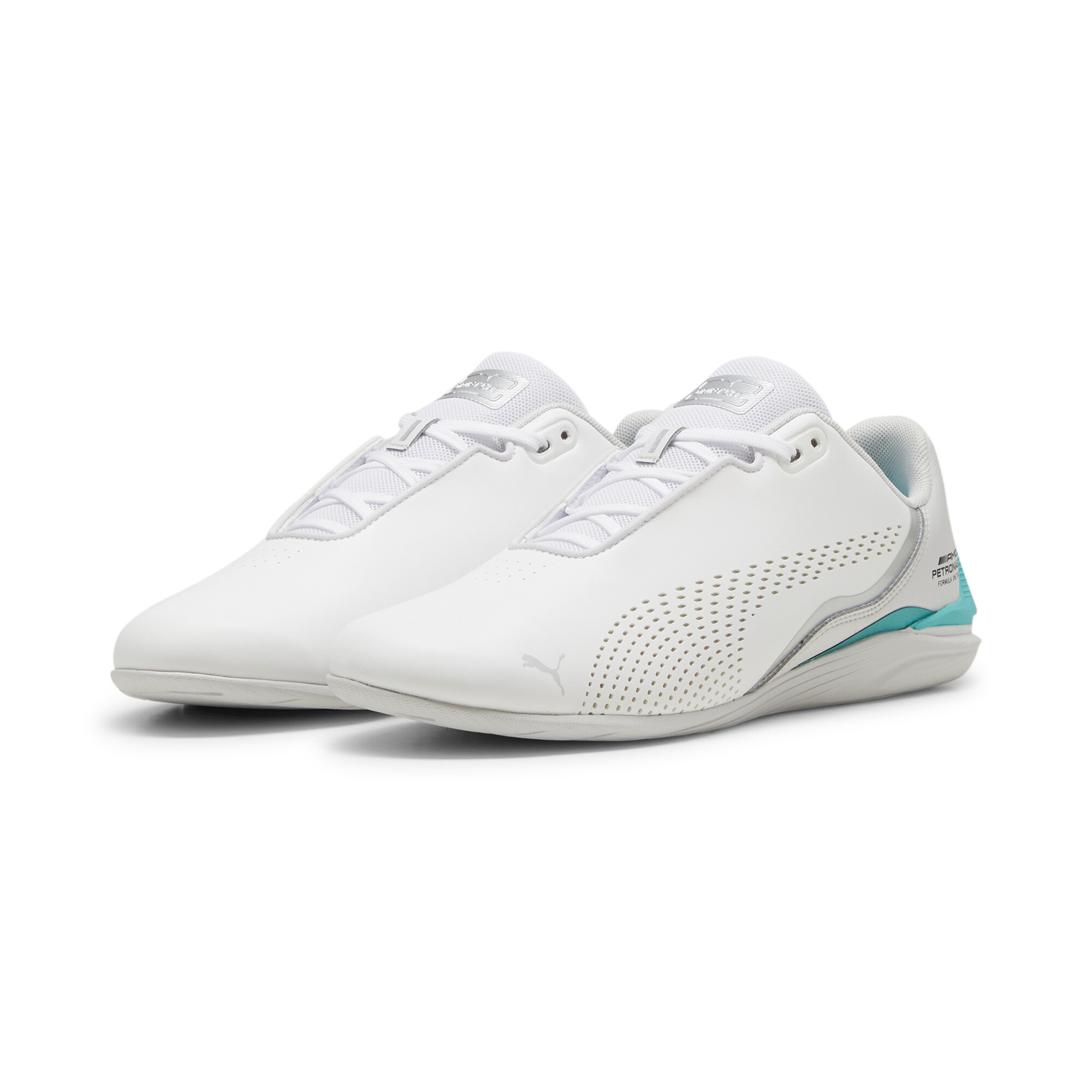 Men's PUMA Mercedes-AMG Petronas Formula 1® Drift Cat Decima Shoes In White, Size EU 40