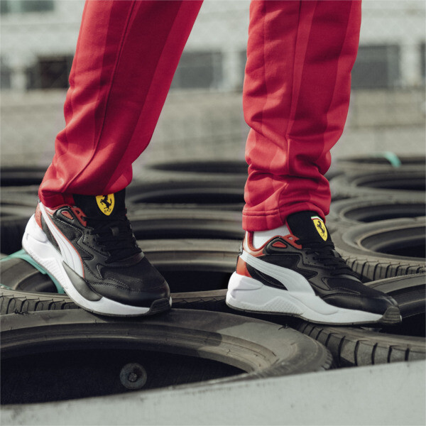 Scuderia Ferrari X Ray Speed Driving Shoes black PUMA