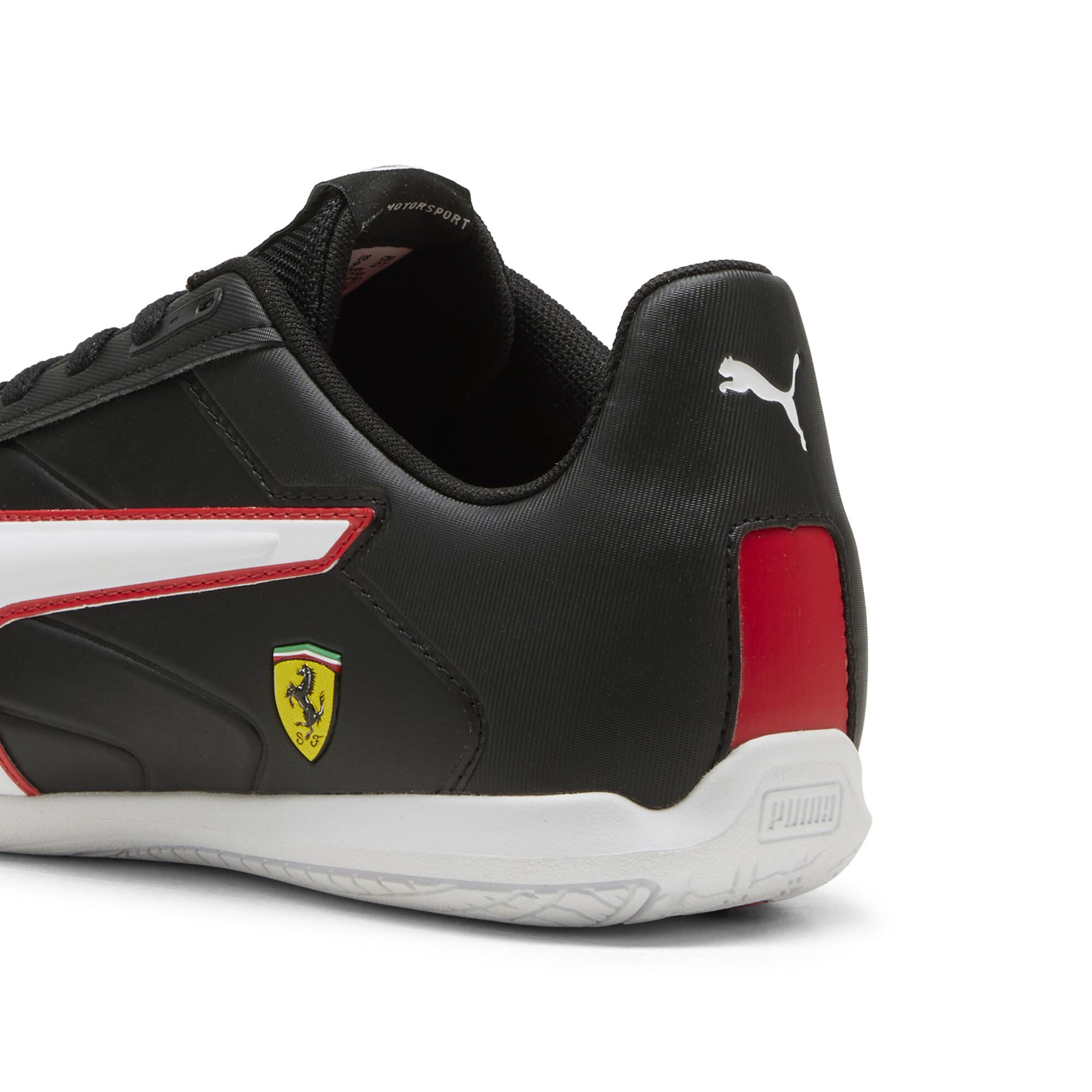 Men's PUMA Scuderia Ferrari Tune Cat Driving Shoes In Black, Size EU 43