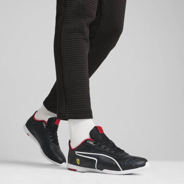 Scuderia Ferrari Tune Cat Driving Shoes black PUMA