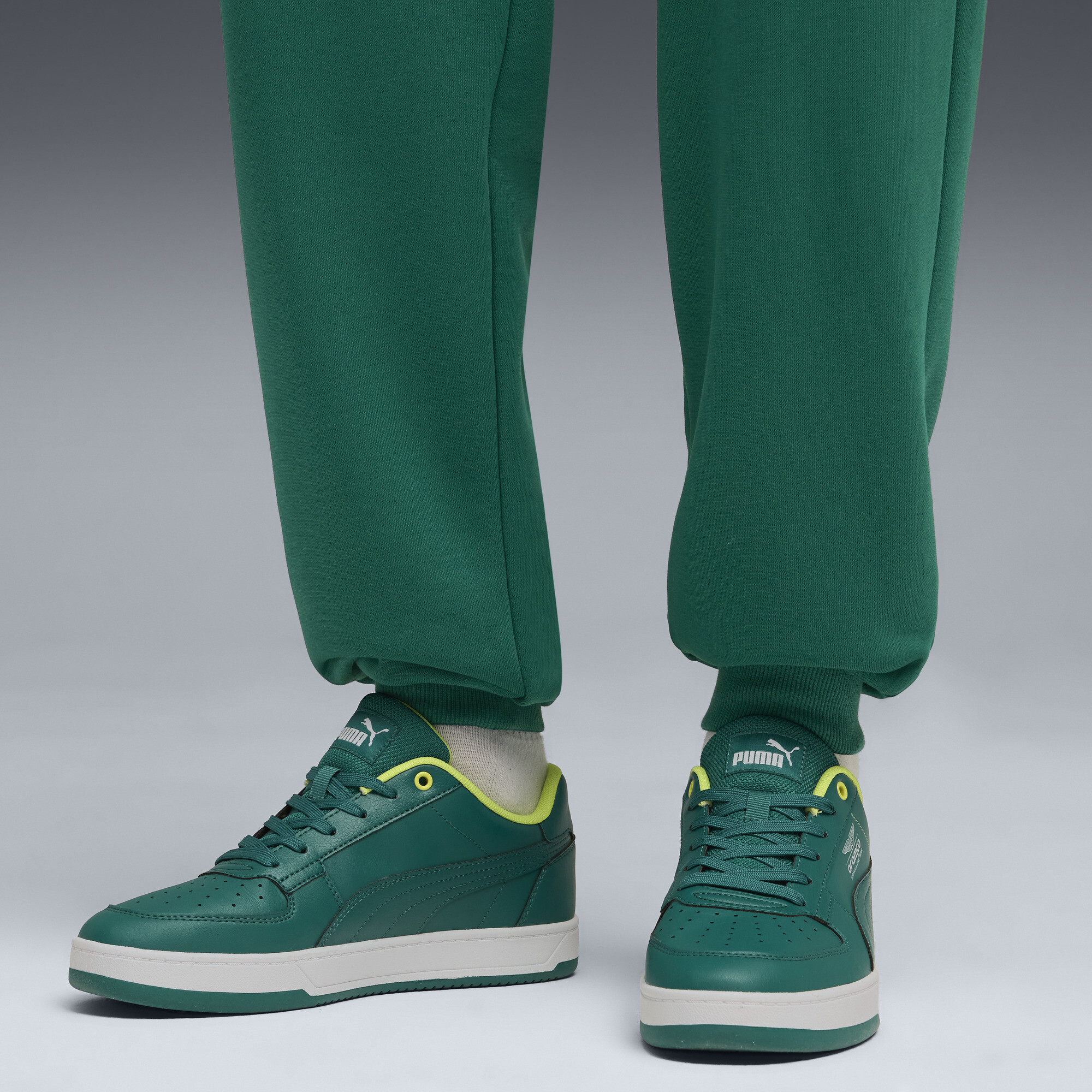 PUMA x ASTON MARTIN ARAMCO F1Â® TEAM Caven 2.0 uniseks sneakers, Groen, Maat 40,5 thumbnail 8