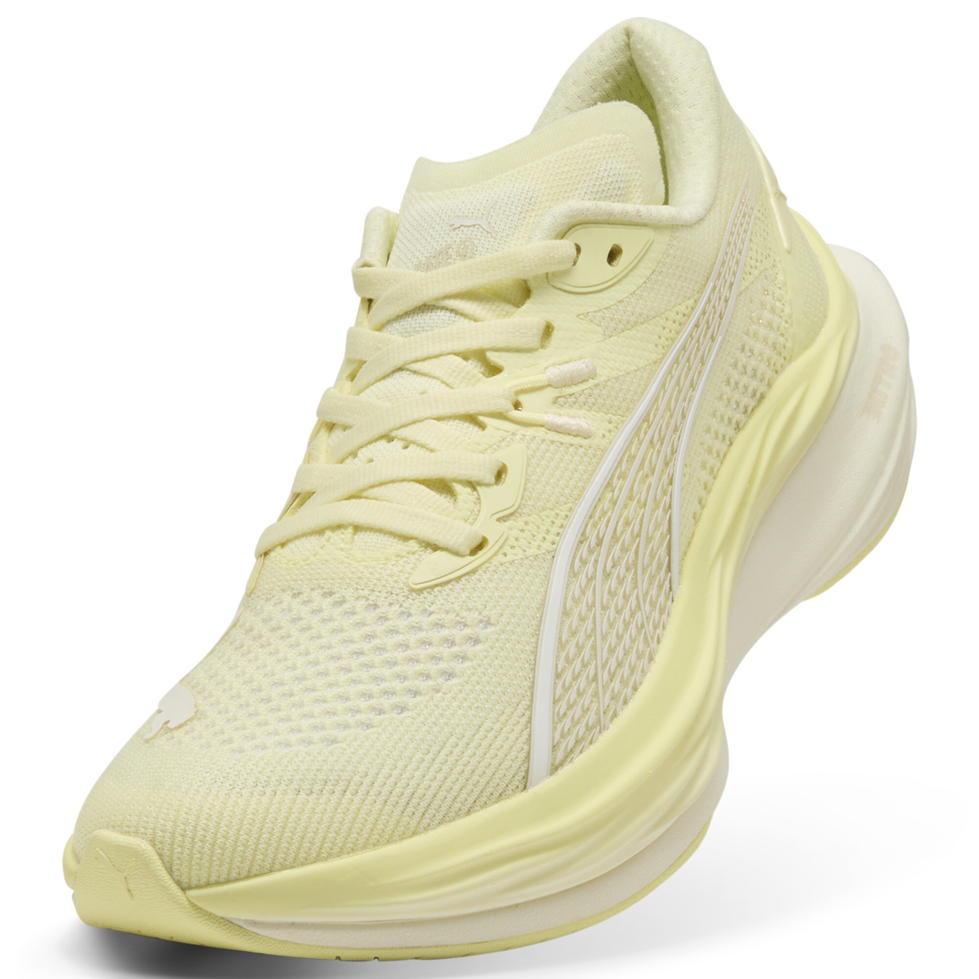 PUMA Deviate NITROâ¢ 3 hardloopschoenen voor Dames, Goud, Maat 39 thumbnail 2