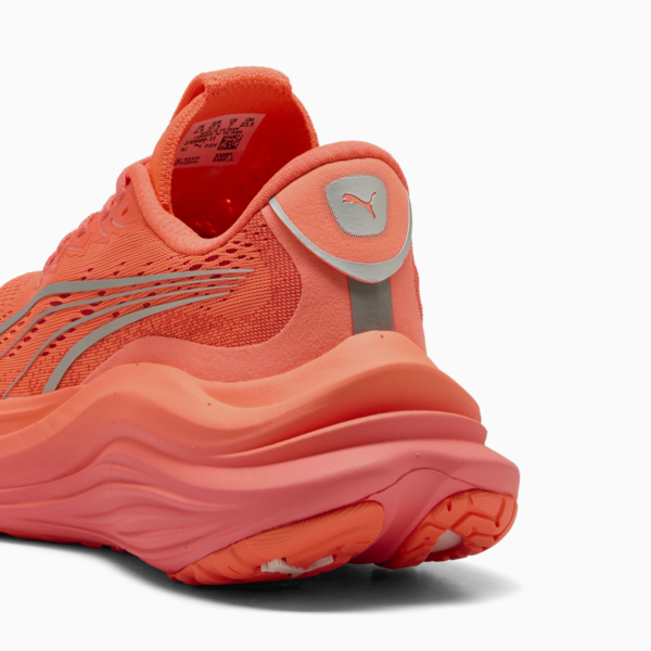 Tenis de running Mujer MagMax NITRO, Glowing Red-PUMA Silver, large-MEX