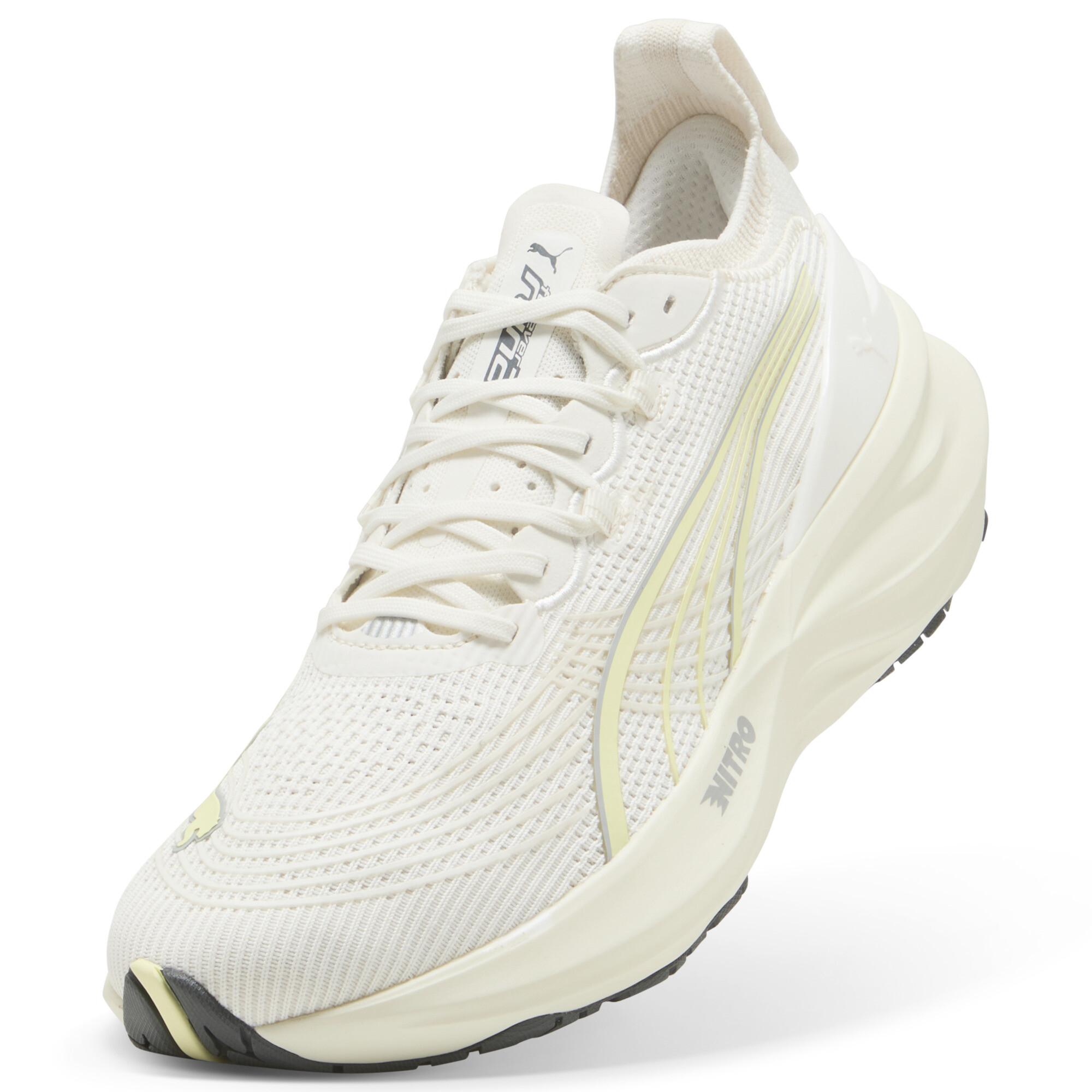 PUMA ForeverRun NITROâ¢ 2 hardloopschoenen voor Heren, Wit/Goud, Maat 43 thumbnail 2