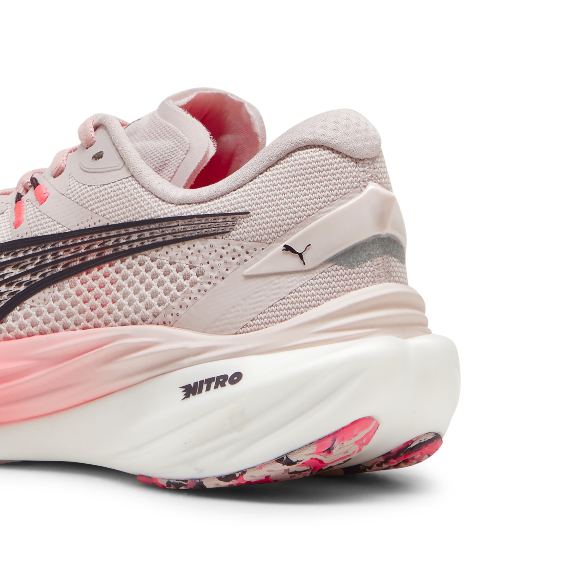 Women's PUMA Deviate NITRO™ 3 Running Shoes Women In Pink, Size EU 38.5