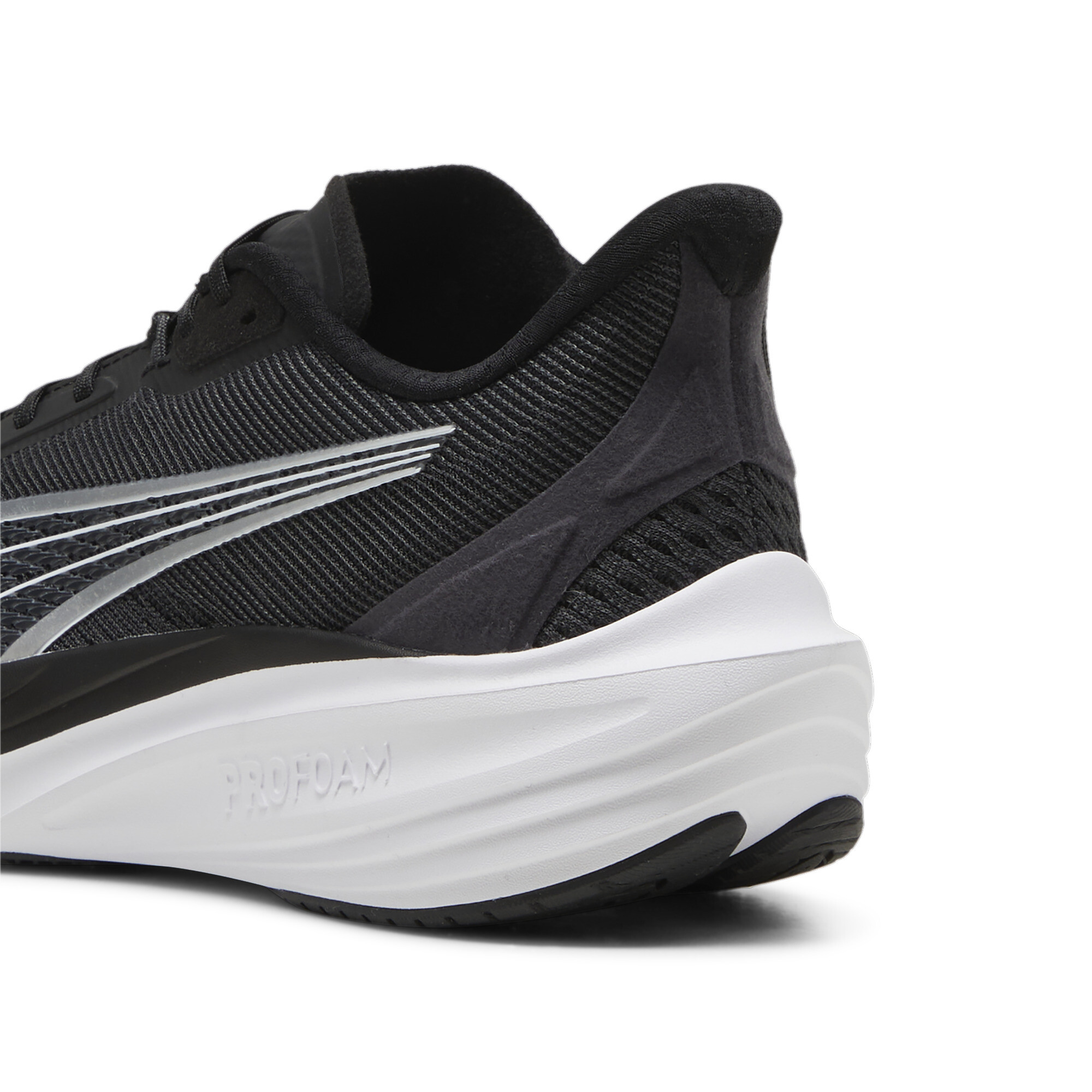 PUMA Darter Pro hardloopschoenen, Zwart/Wit, Maat 42 thumbnail 5