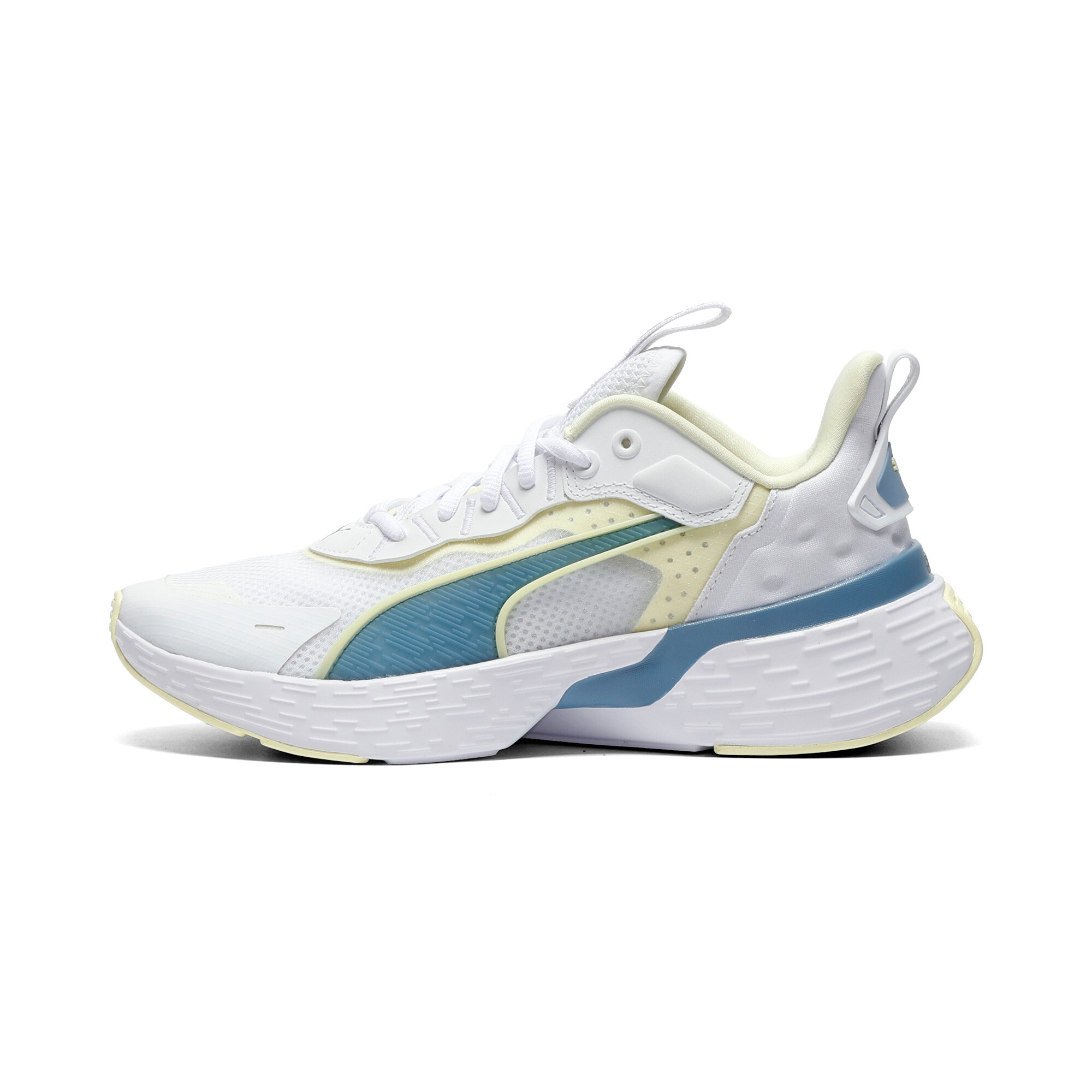 PUMA SOFTRIDE Sway Women's Running Shoes in White/Gold Moon - 310318_17