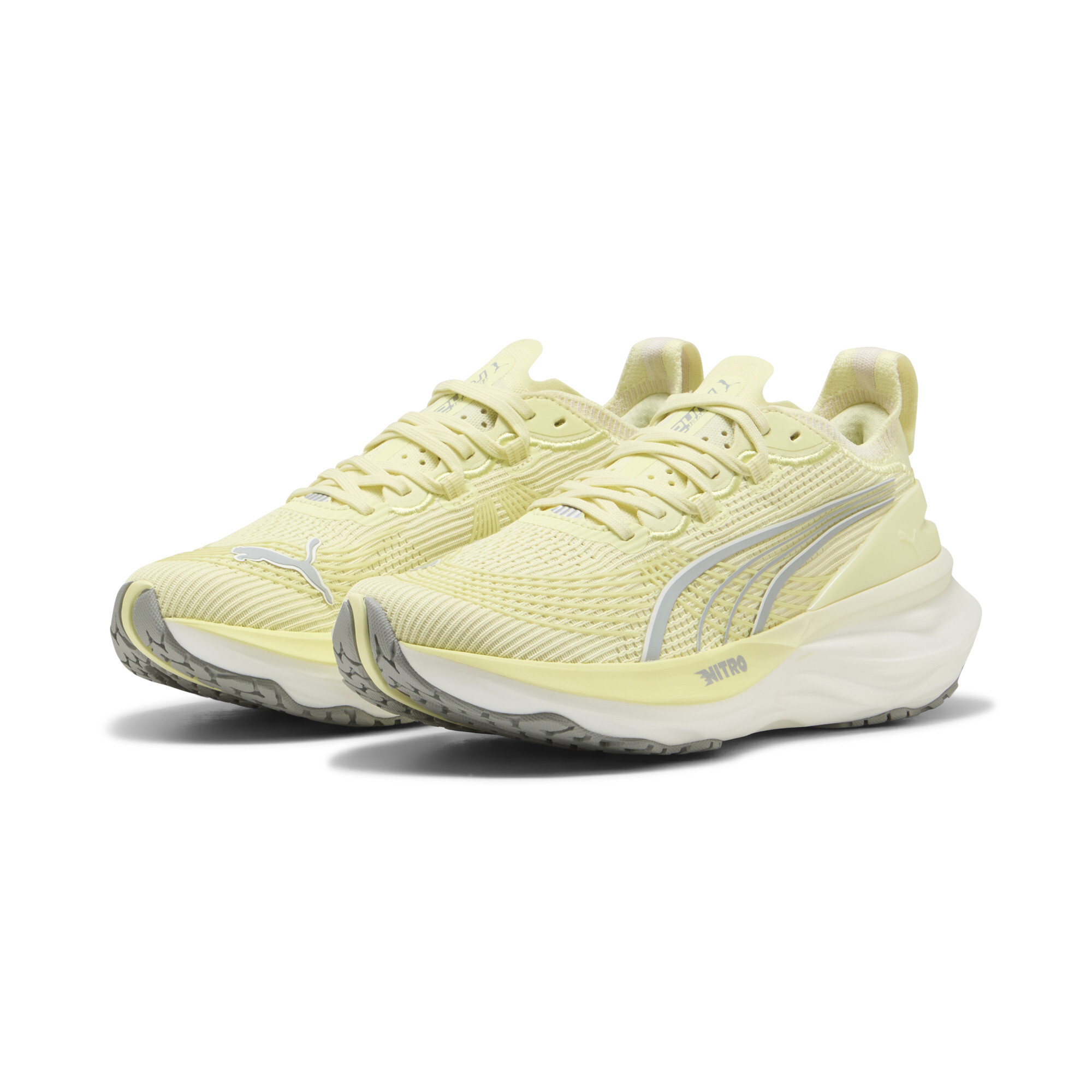 PUMA ForeverRun NITROâ¢ 2 hardloopschoenen voor Dames, Wit/Goud, Maat 42 thumbnail 6