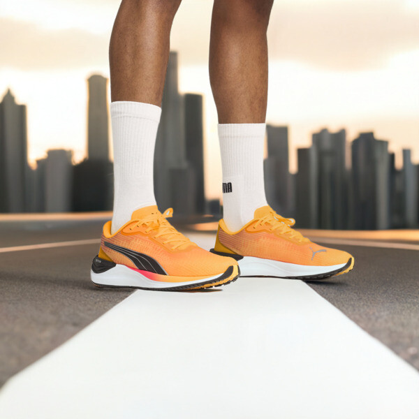 Electrify NITRO 3 Running Shoes Men orange PUMA