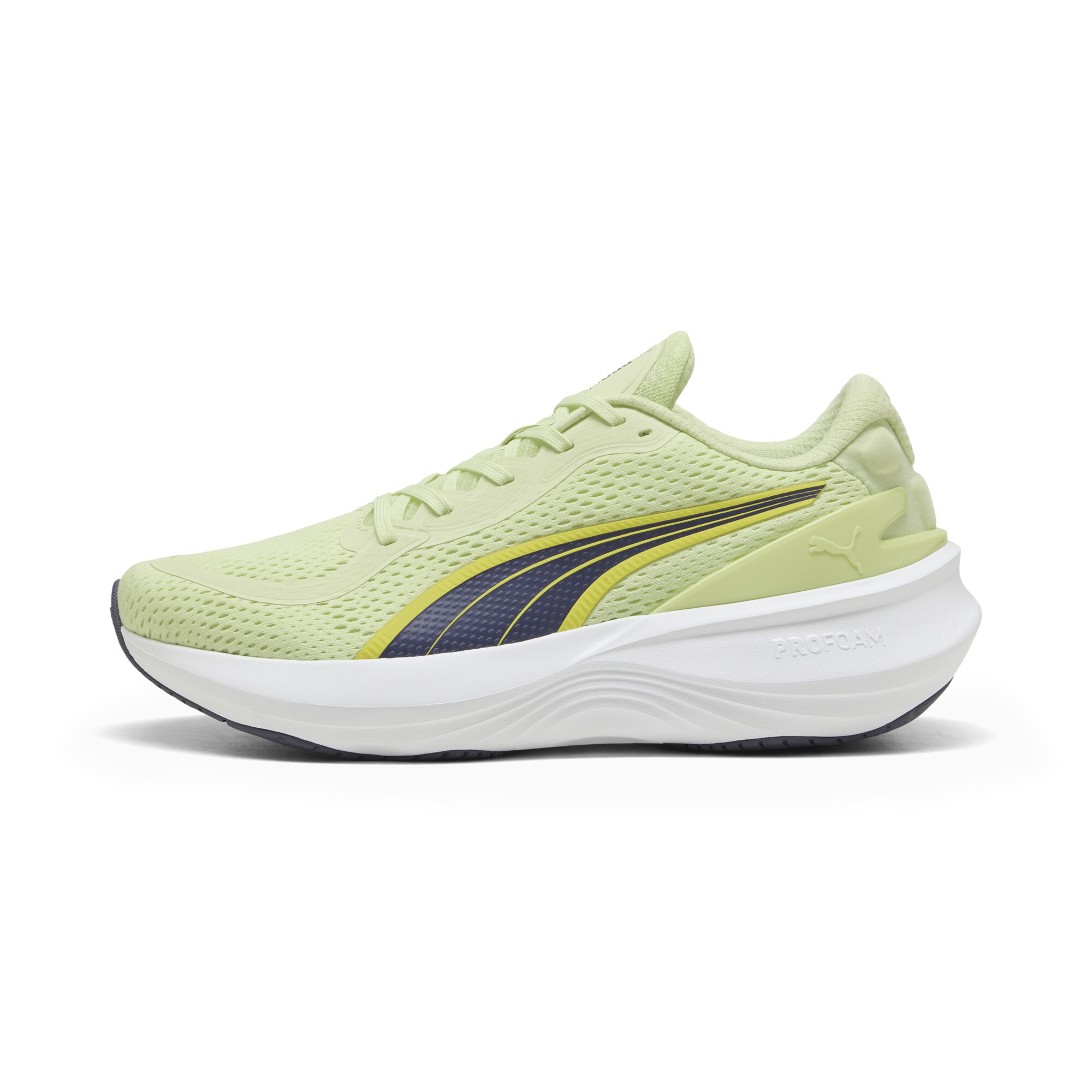 Новинки мужской спортивной одежды и обуви в интернет-магазине PUMA