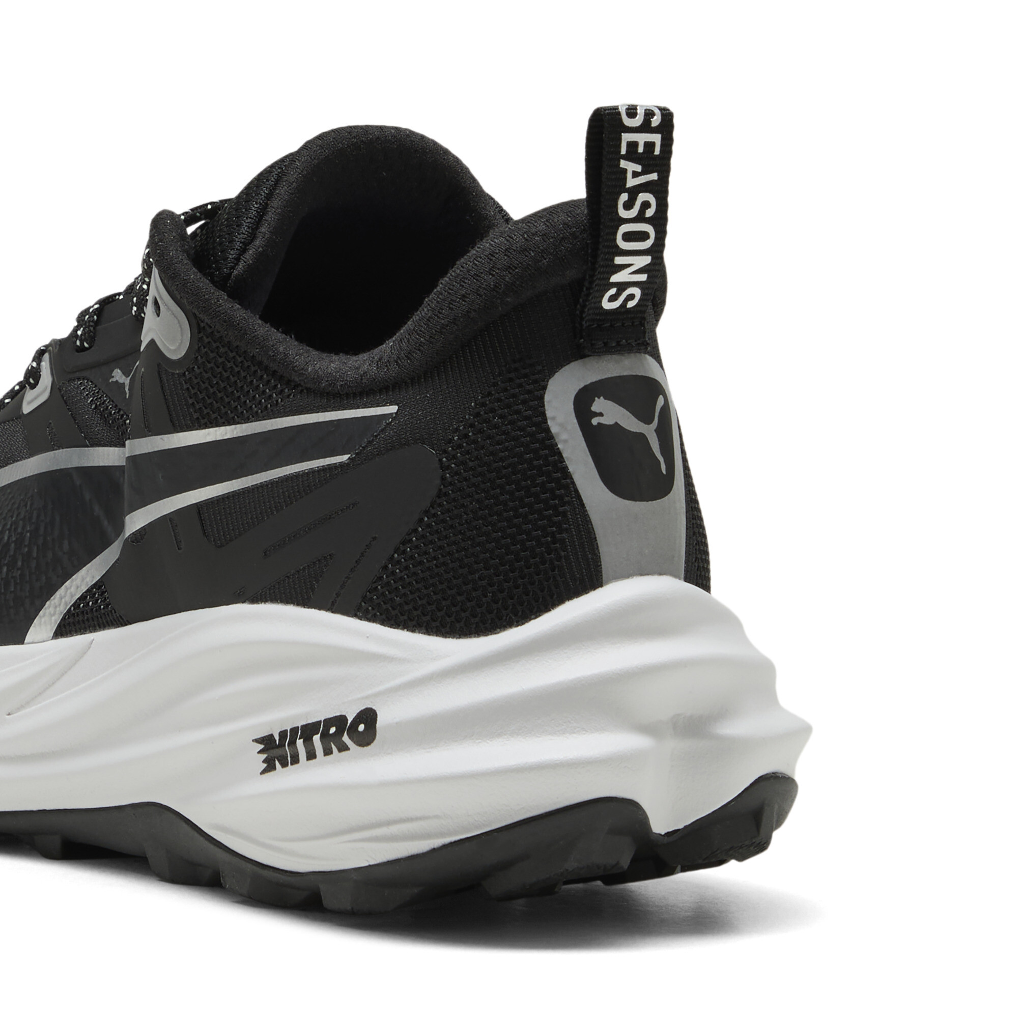 PUMA Voyage NITROâ¢ 4 hardloopschoenen voor Heren, Zwart/Zilver, Maat 44,5 thumbnail 5