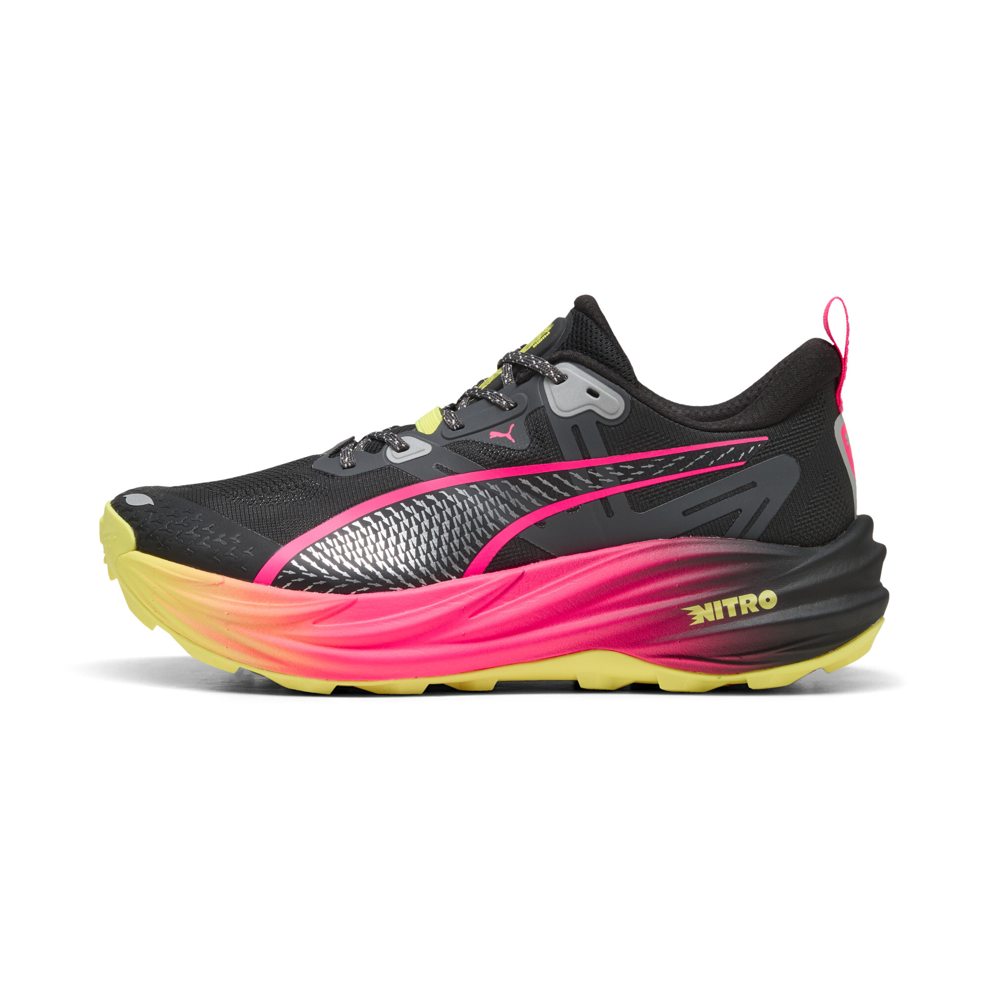 PUMA Voyage NITROâ¢ 4 hardloopschoenen voor Heren, Roze/Zwart, Maat 44
