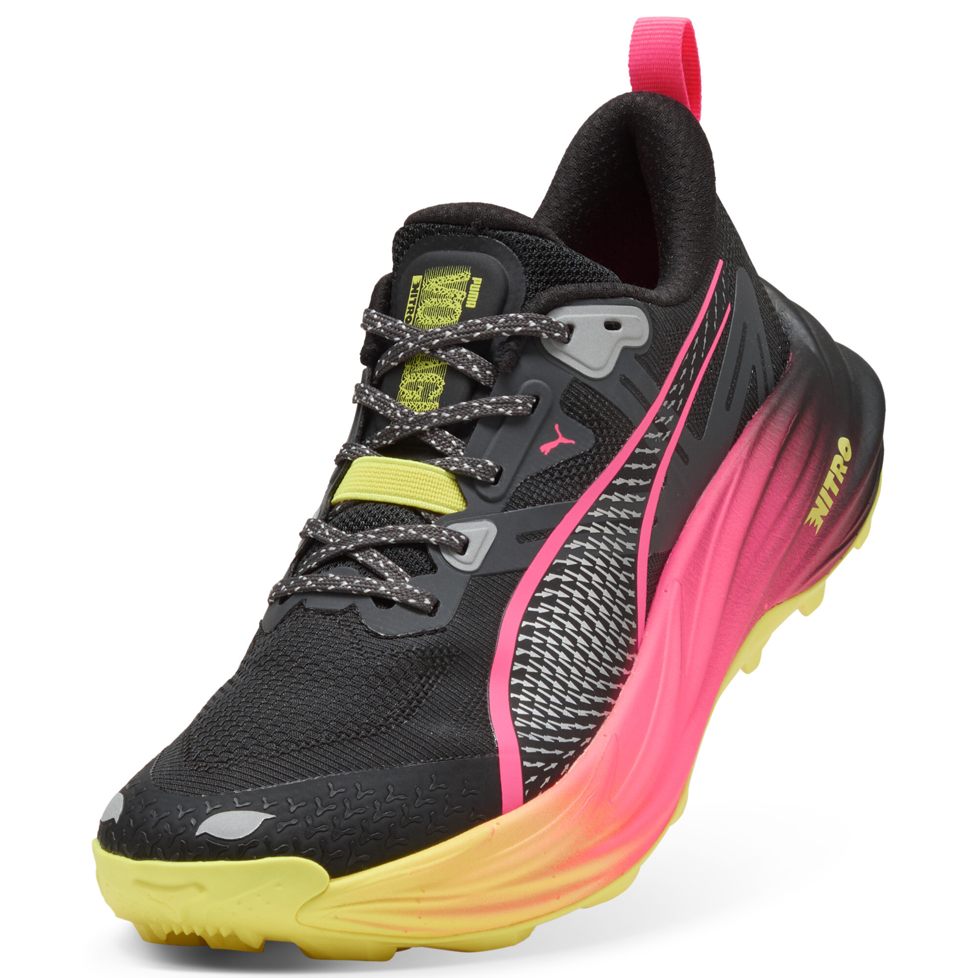 PUMA Voyage NITROâ¢ 4 hardloopschoenen voor Dames, Roze/Zwart, Maat 36 thumbnail 2