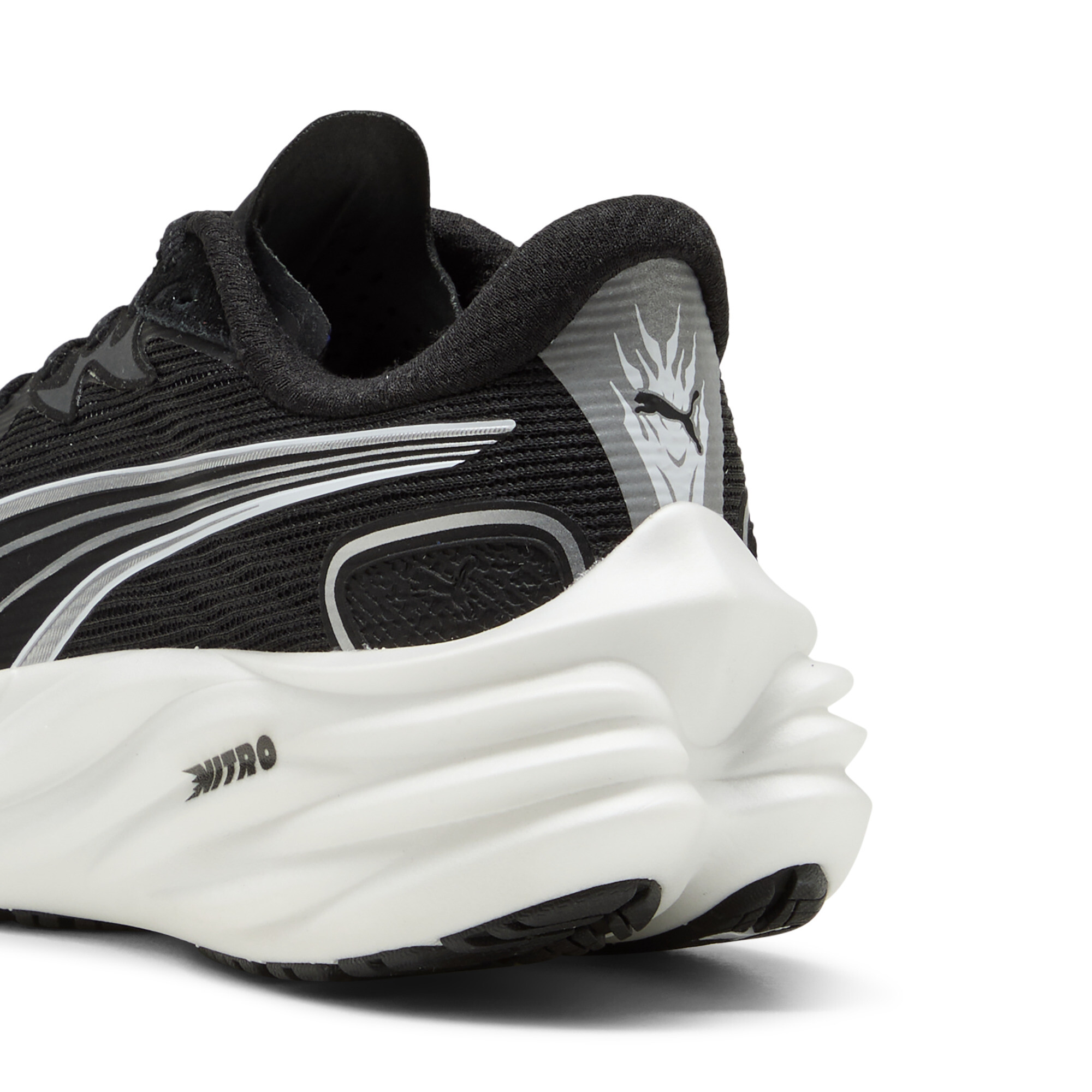 PUMA Velocity NITROâ¢ 4 hardloopschoenen voor Dames, Zwart/Wit, Maat 37 thumbnail 5