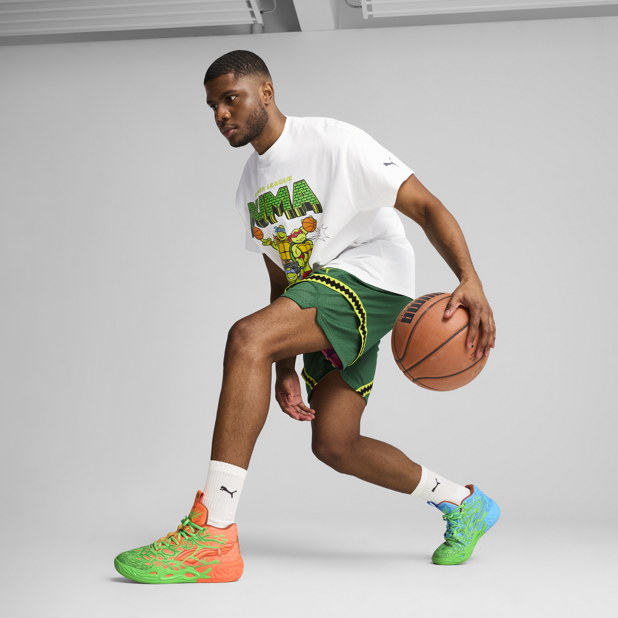 PUMA HOOPS x TMNT MB.04 LM uniseks basketbalschoenen, Groen, Maat 40 thumbnail 8