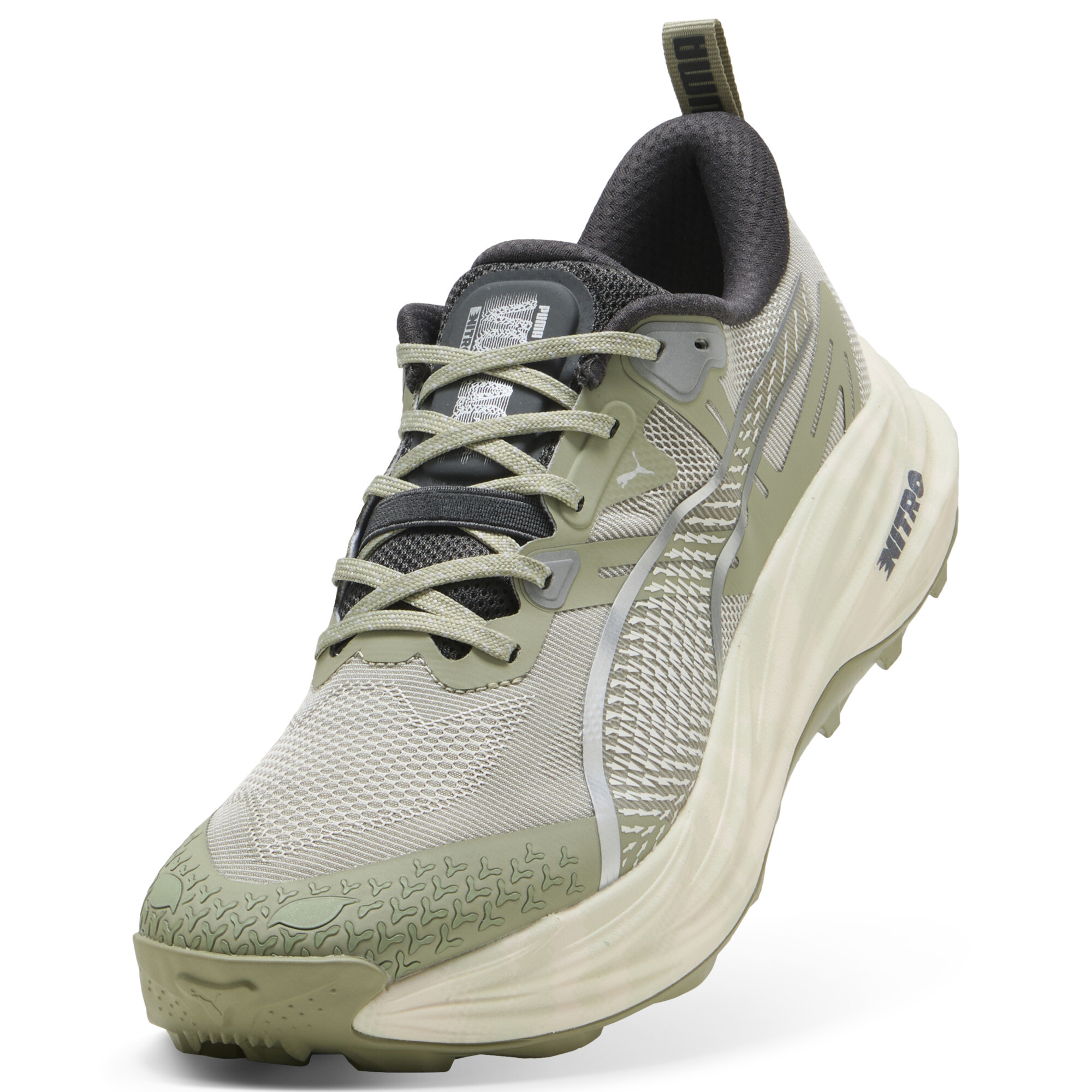 PUMA Voyage NITROâ¢ 4 Terrains hardloopschoenen voor Heren, Grijs/Wit, Maat 45 thumbnail 2