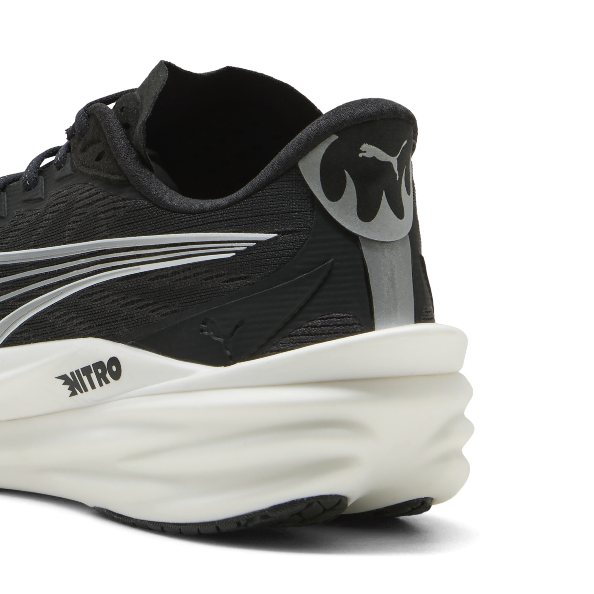 PUMA Deviate NITRO™ 4 hardloopschoenen voor Heren, Zwart/Wit/Zilver, Maat 46 thumbnail 5