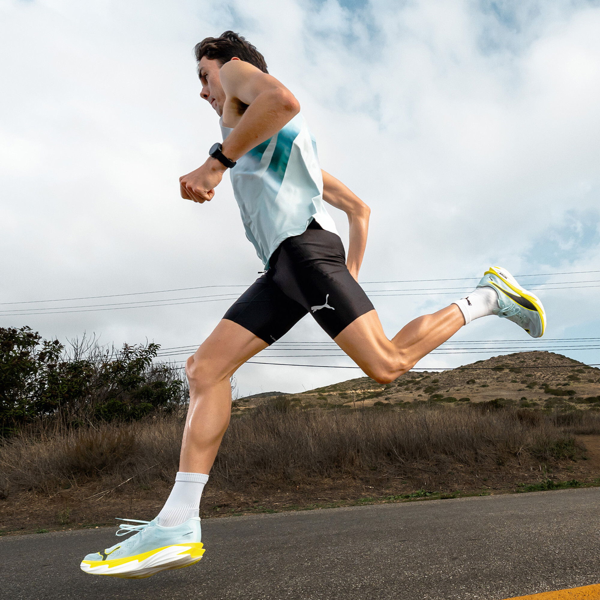 PUMA Deviate NITRO™ Elite 4 hardloopschoenen voor Heren, Zwart, Maat 42 thumbnail 2