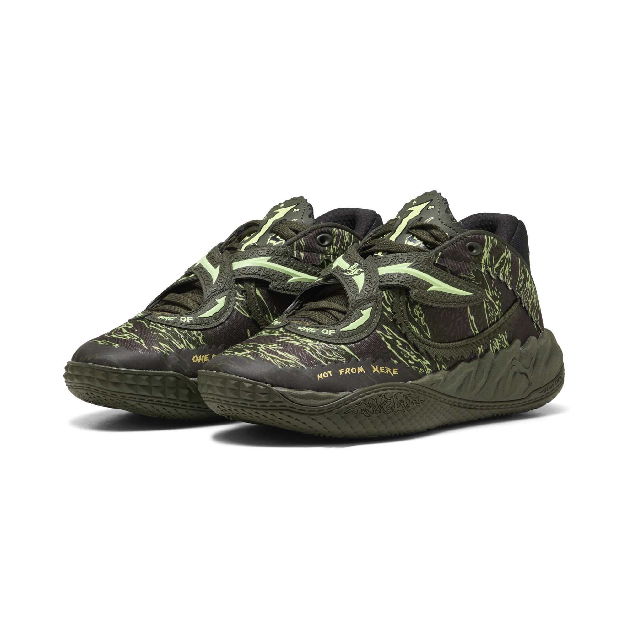 PUMA Chaussures de basketball MB.05 Camo Enfant et Adolescent Accessoires - vue 1