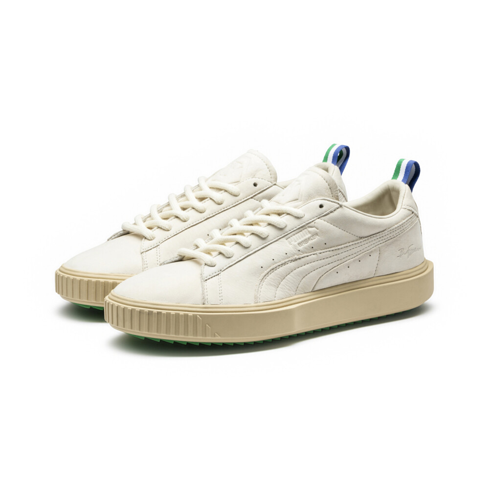 pumas con cordones gruesos