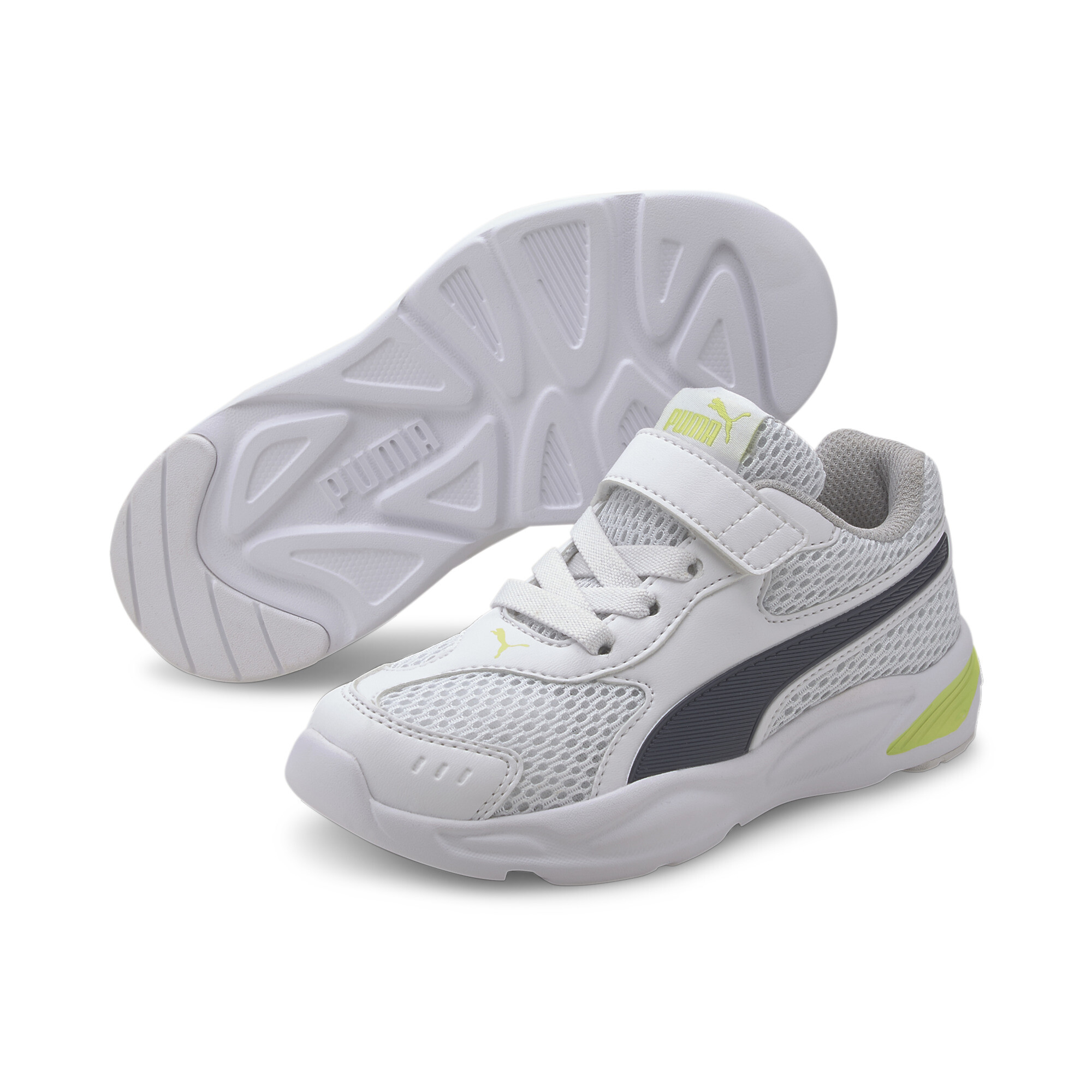 プーマ メッシュ スニーカー キッズ その他のキッズシューズの通販 価格比較 価格 Com