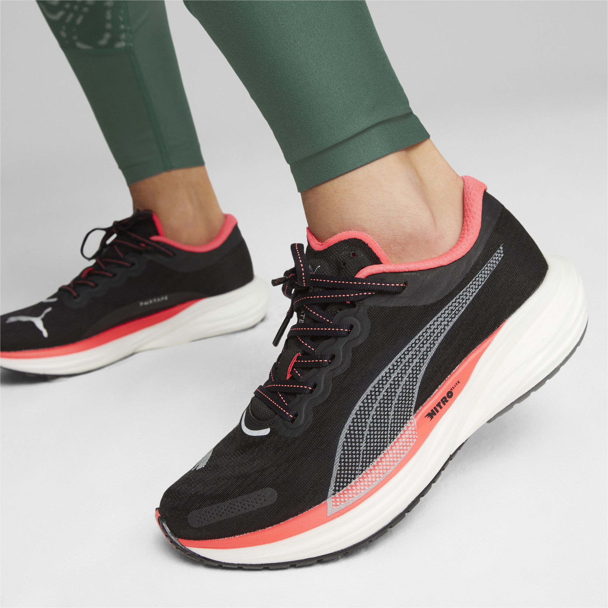 Women's Puma Deviate NITROâ¢ 2's Running Shoes, Black, Size 40.5, Shoes
