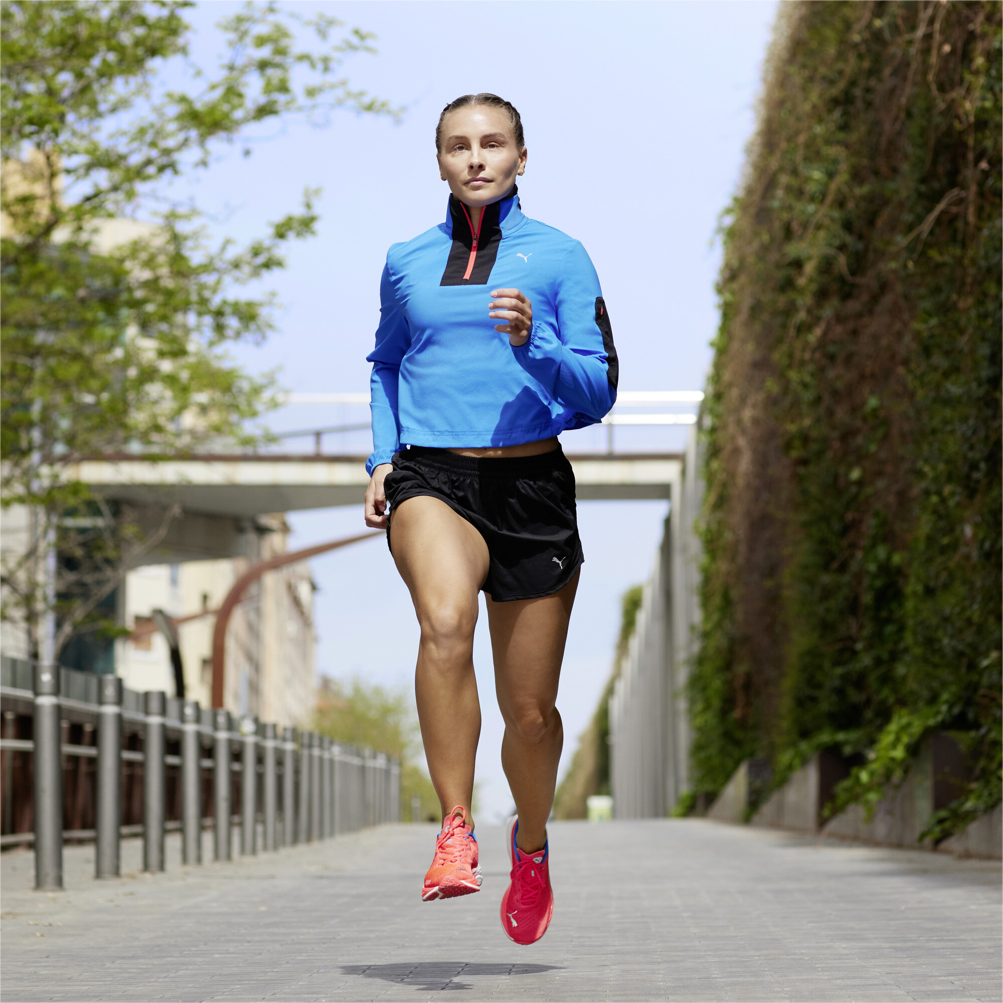Women's PUMA Deviate NITROâ¢ 2 Running Shoes In Red, Size EU 40
