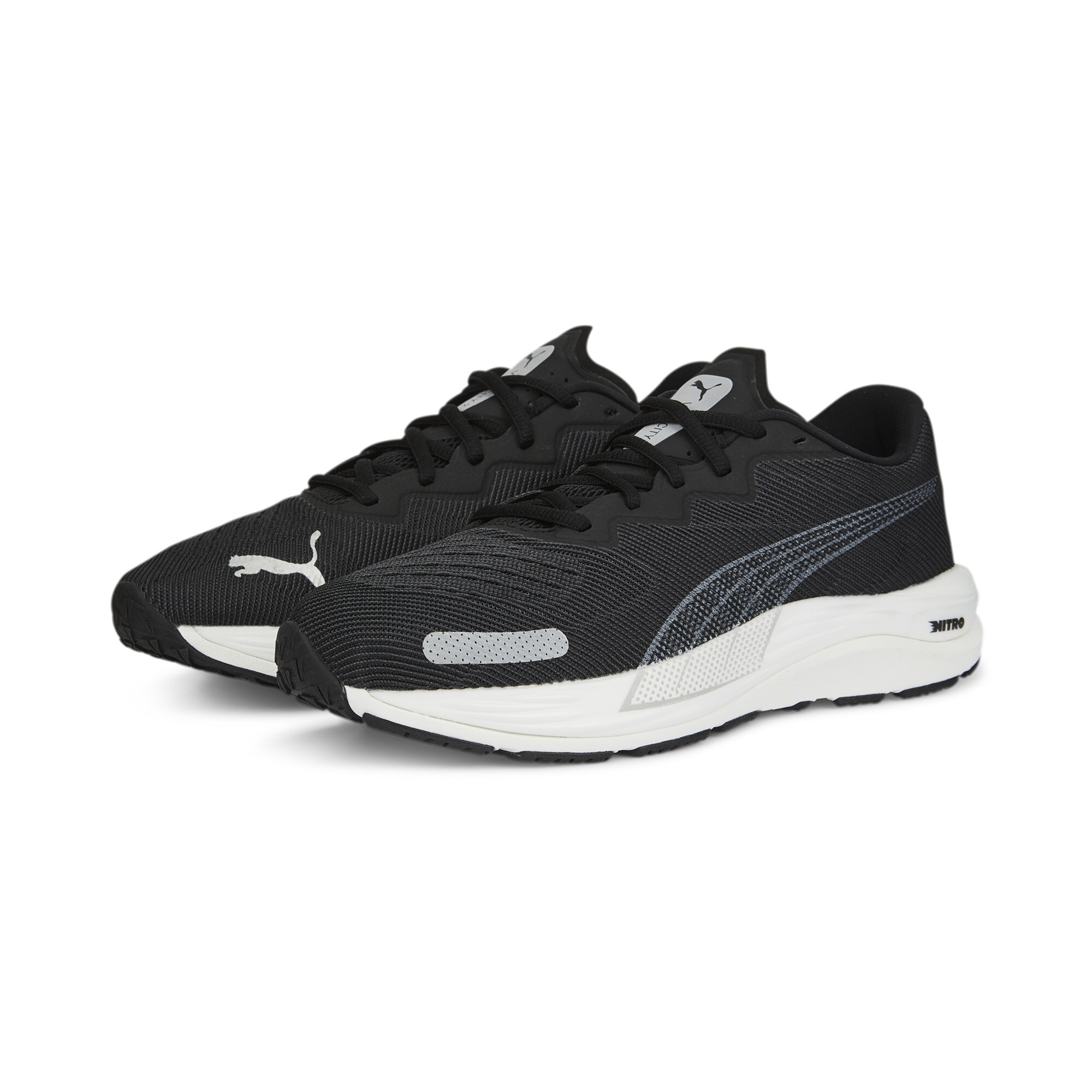 30%OFF！ プーマ メンズ ベロシティ ニトロ 2 ワイド ランニングシューズ メンズ Puma Black-Metallic Silver ｜PUMA.com