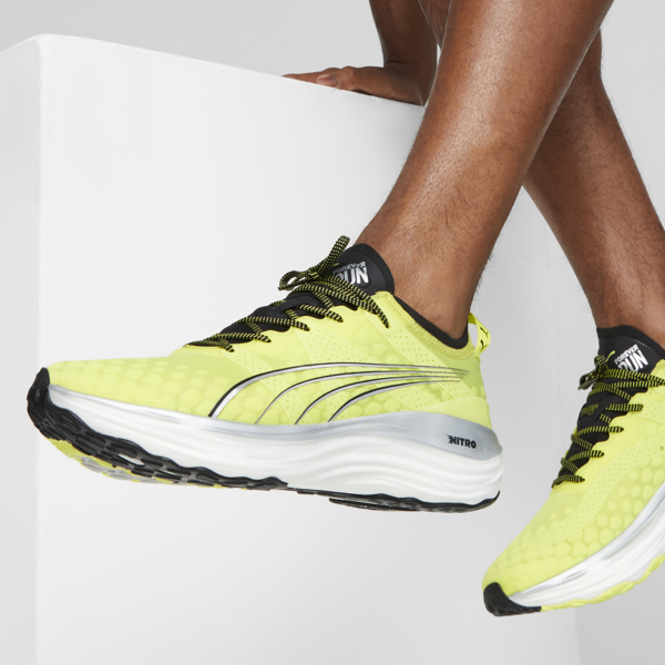 Zapatillas de running para hombre ForeverRun NITRO, Yellow Burst-PUMA Black-PUMA Silver, large-ARG