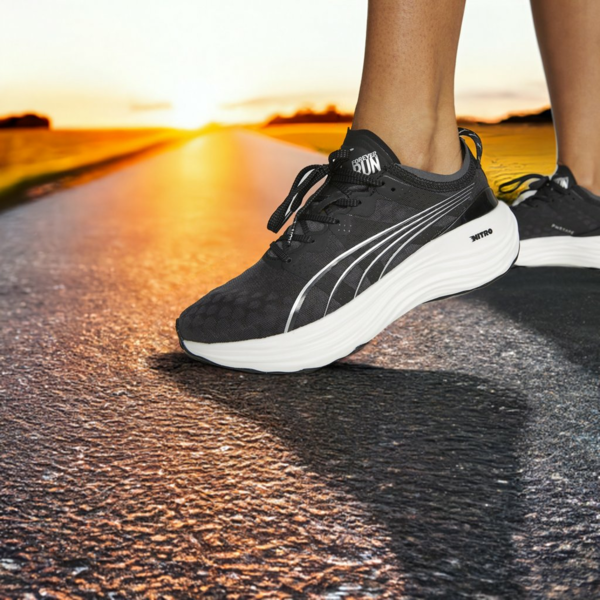Zapatillas de running para mujer ForeverRun NITRO, PUMA Black-PUMA White, large-ARG