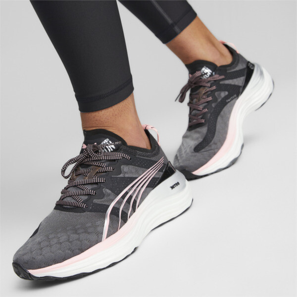 Zapatillas de running para mujer ForeverRun NITRO, PUMA Black-Koral Ice-PUMA Silver, large-ARG