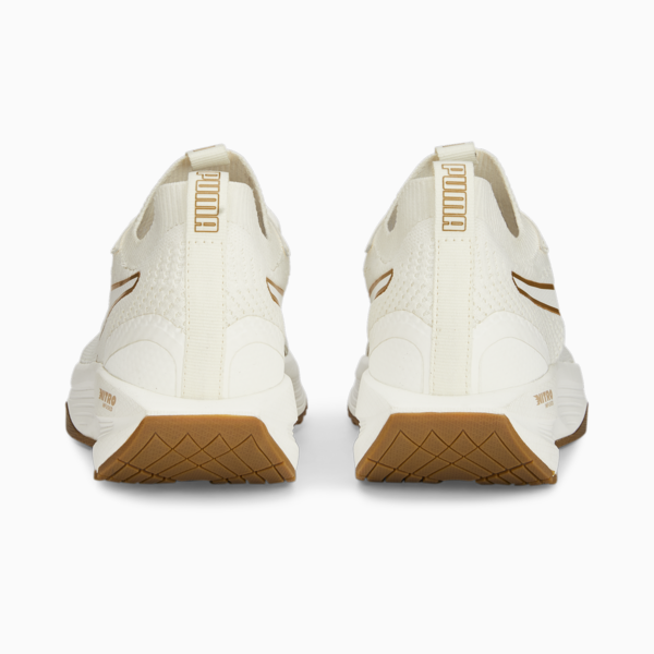 Zapatillas de training para mujer PWR XX NITRO Luxe, Warm White-PUMA Gold, large-ARG