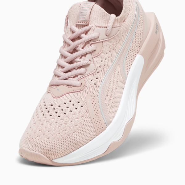 Zapatillas de training para mujer PWR XX NITRO Luxe, Future Pink-PUMA White-PUMA Silver, large-ARG