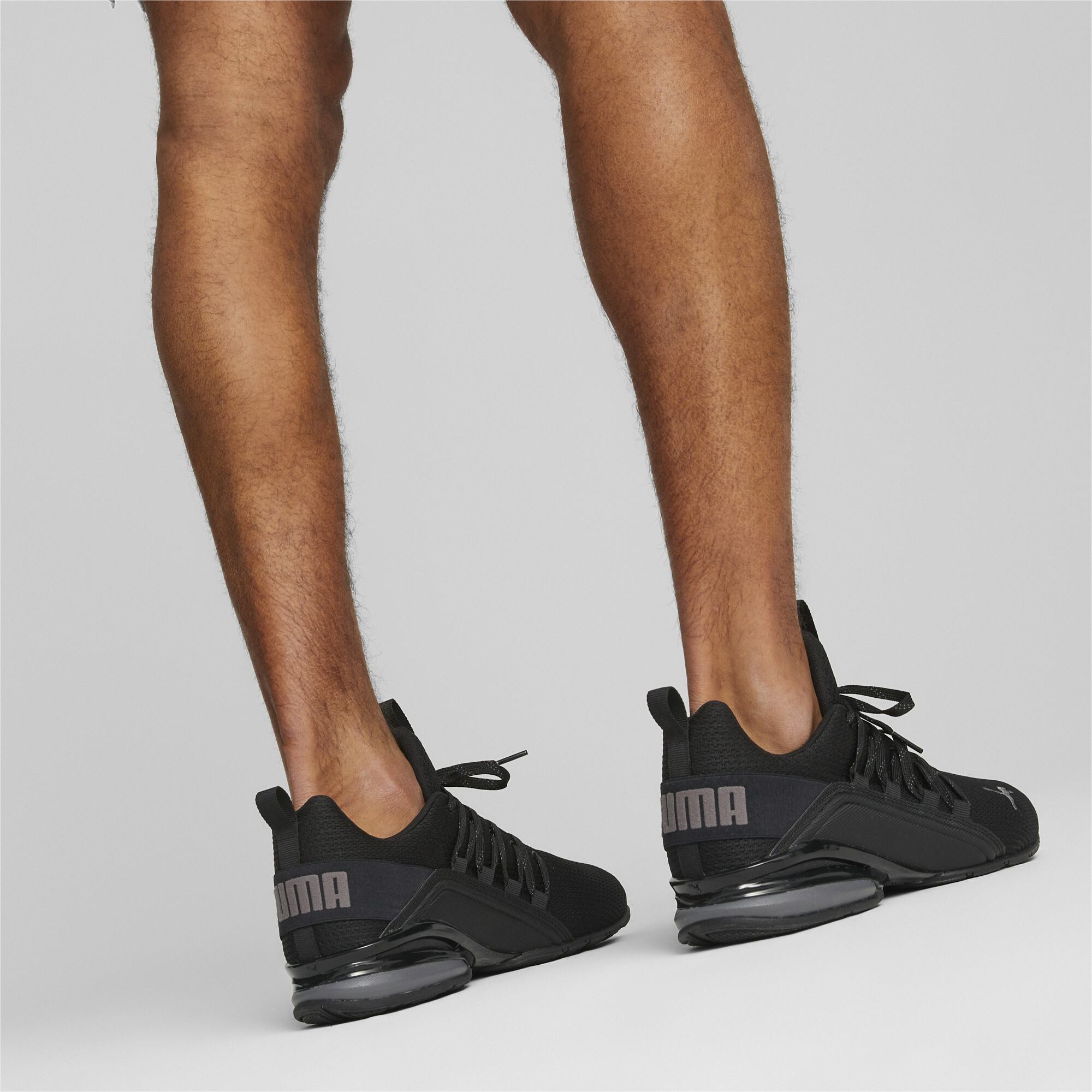 Men's Puma Axelion Refresh Running Shoes, Black, Size 43, Shoes