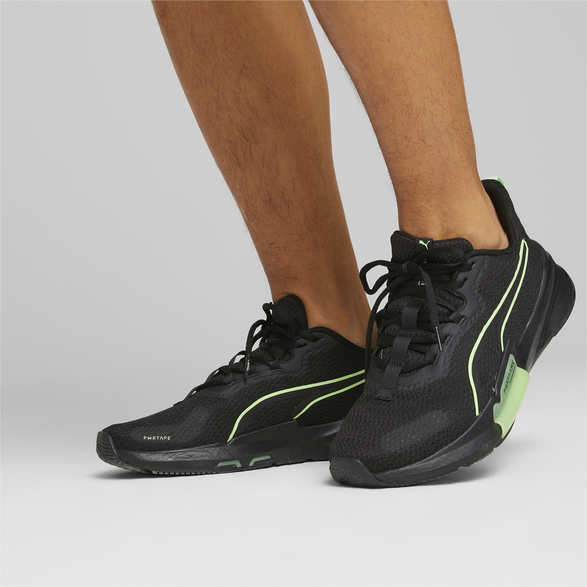 Men's PUMA PWRFrame TR 2 Training Shoes In Black, Size EU 40.5