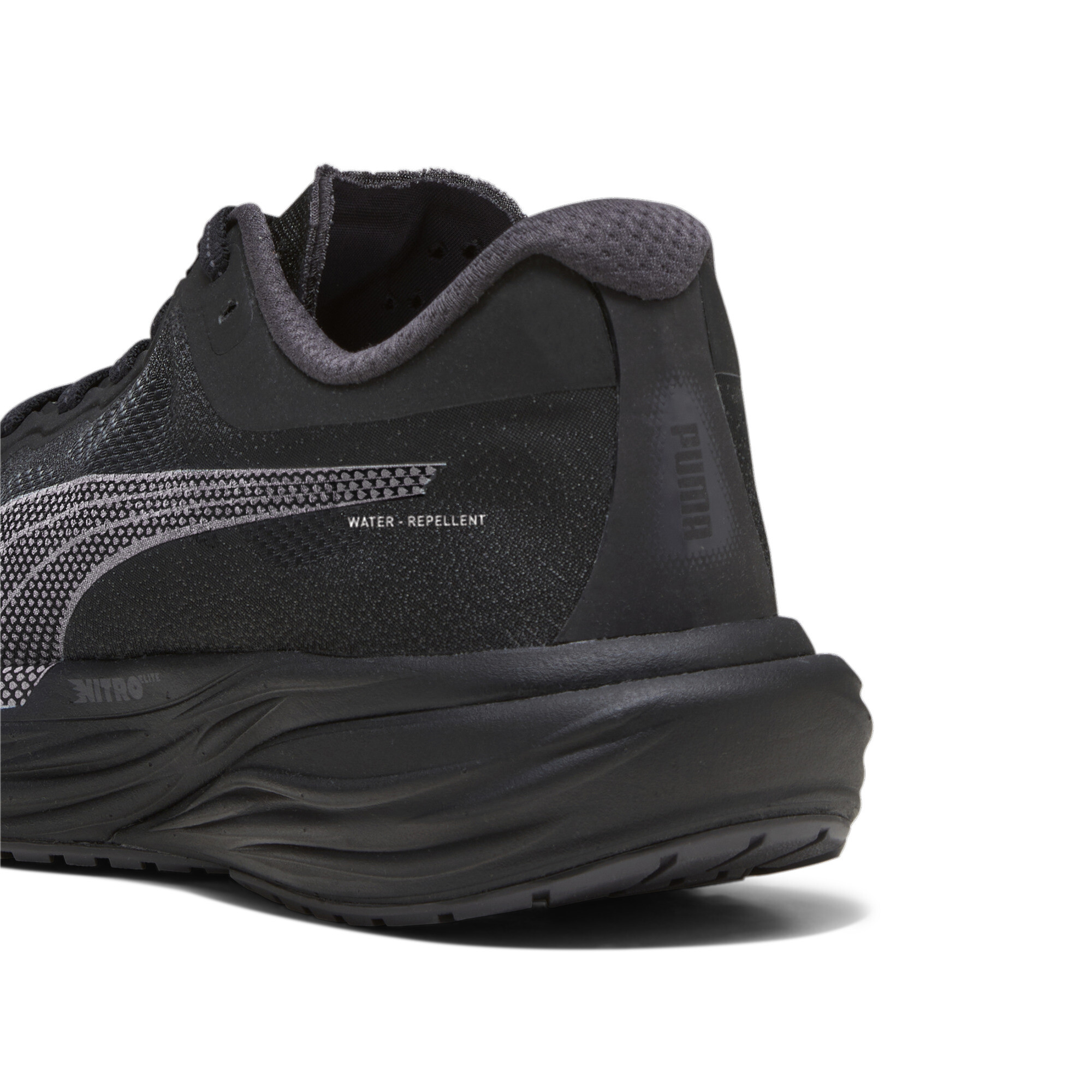 Men's PUMA Deviate NITRO 2 WTRepel Running Shoes In Black, Size EU 43