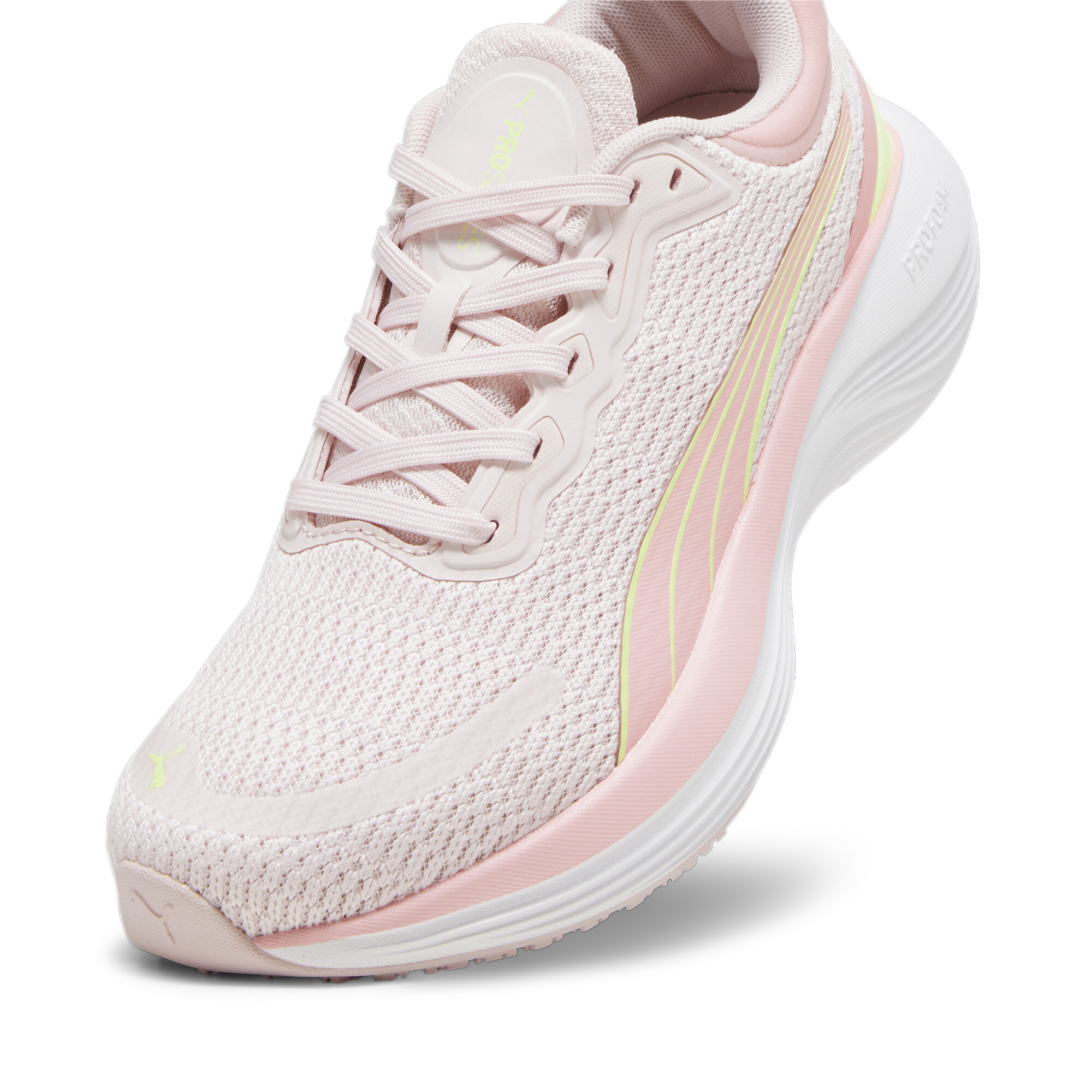 Men's PUMA Scend Pro Running Shoes In Pink, Size EU 42.5