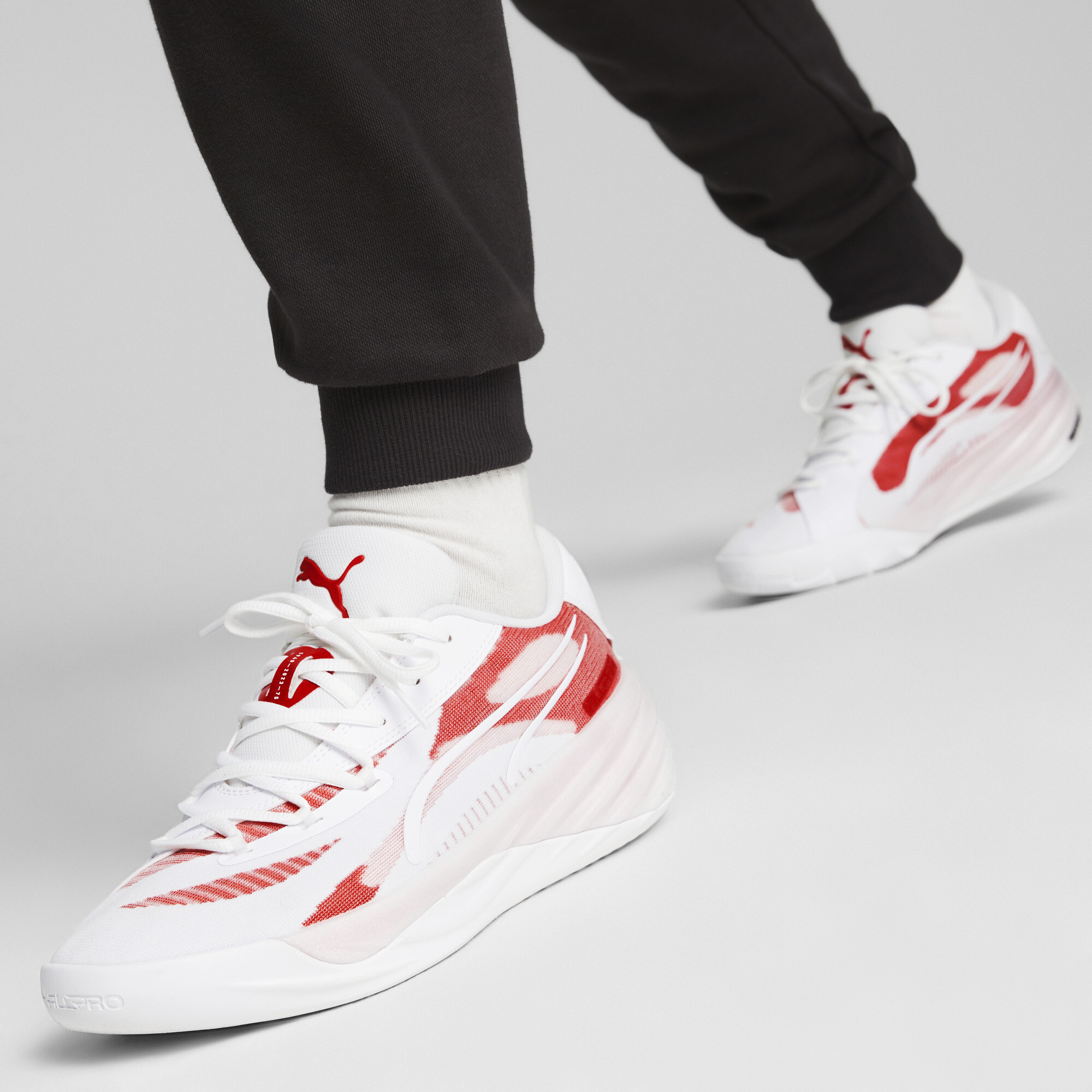 PUMA All-Pro NITRO Team basketbalschoenen, Rood/Wit, Maat 40 thumbnail 8