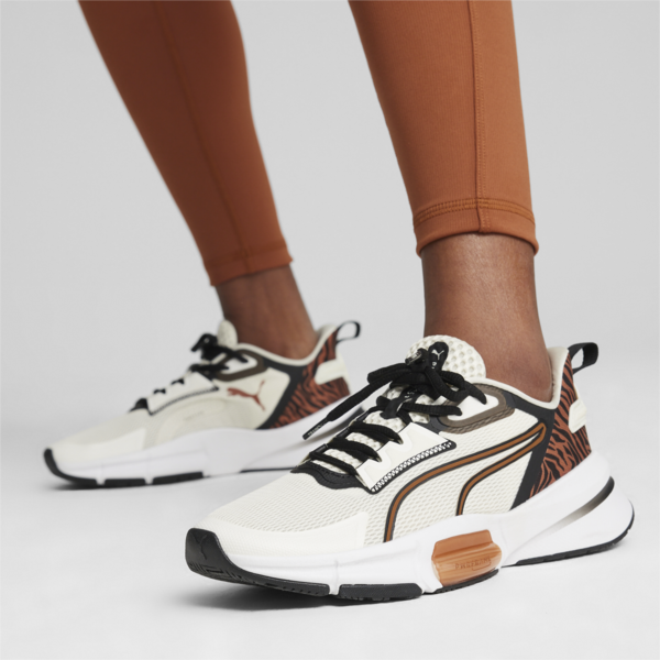 PWRFrame TR 3 Women's Training Shoes, Warm White-PUMA Black-Teak, large-ZAF