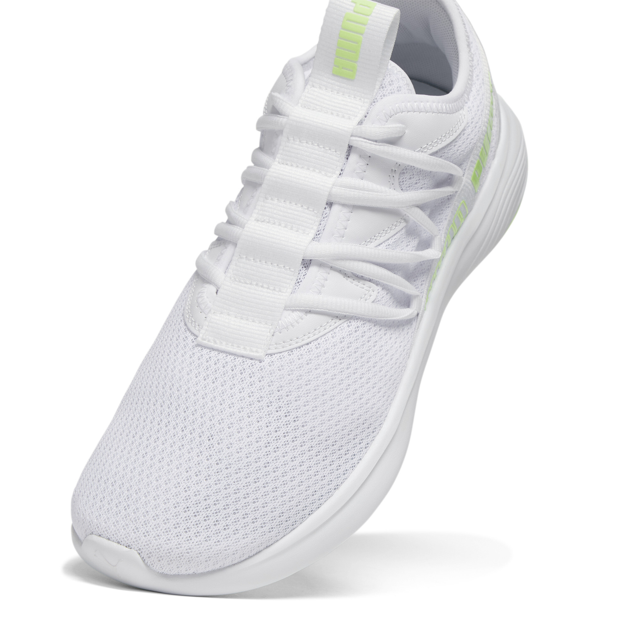 PUMA Men's Star Vital Outline Running Shoes